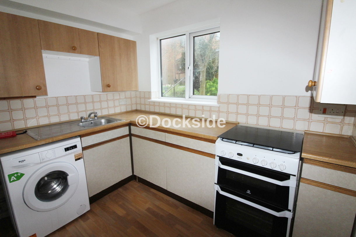 1 bed flat to rent in Appollo house Illustrious Close, Chatham  - Property Image 3