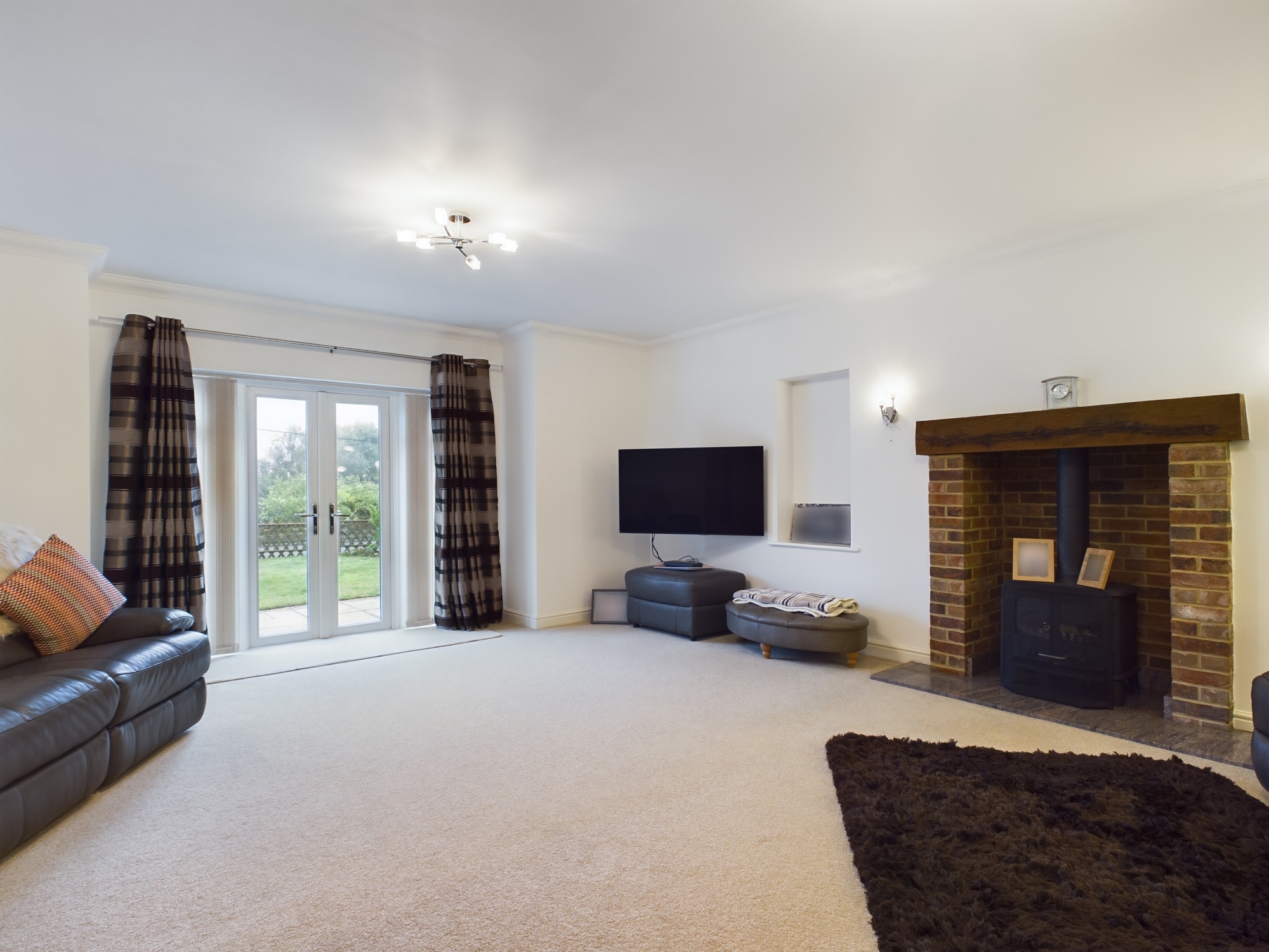 6 bed for sale in Capstone Ridge, Gillingham  - Property Image 12