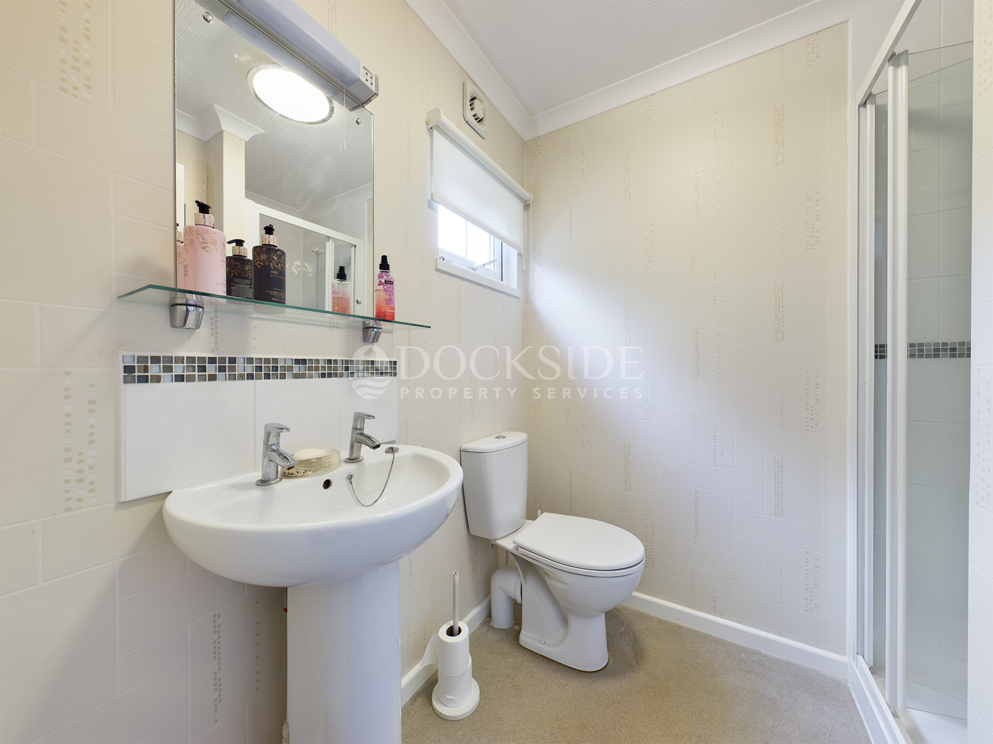 2 bed park home for sale in Vicarage Lane, Rochester  - Property Image 12