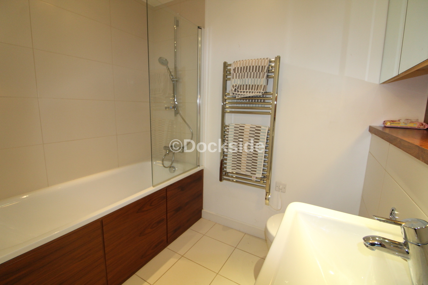 2 bed to rent in Dock Head Road, Chatham Maritime   - Property Image 3