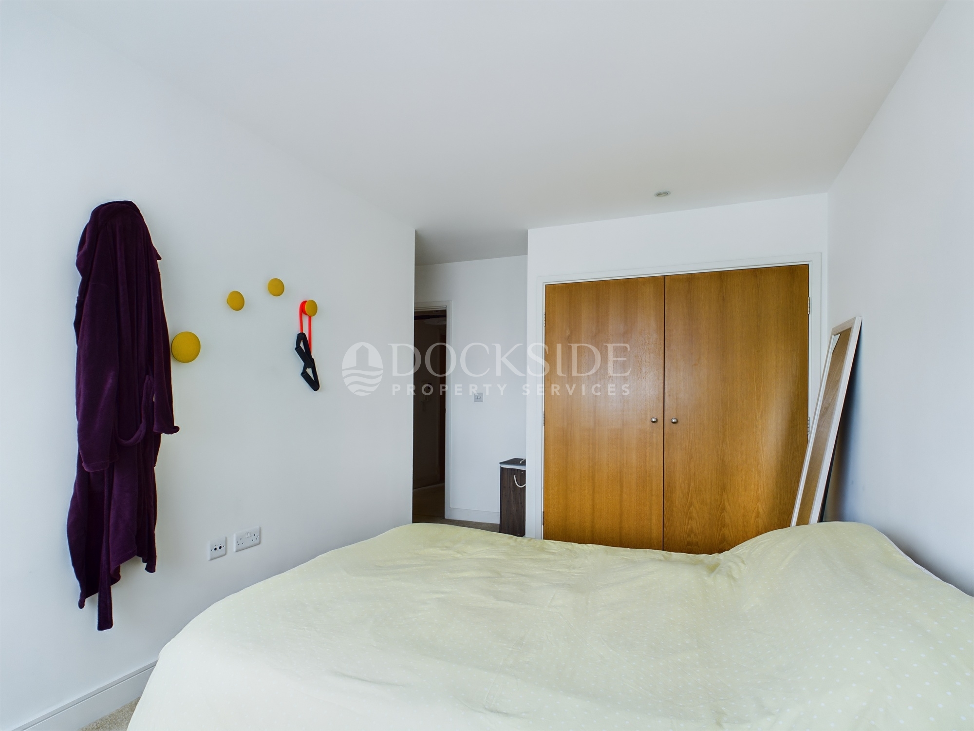 1 bed for sale in Dock Head Road, Chatham Maritime  - Property Image 6