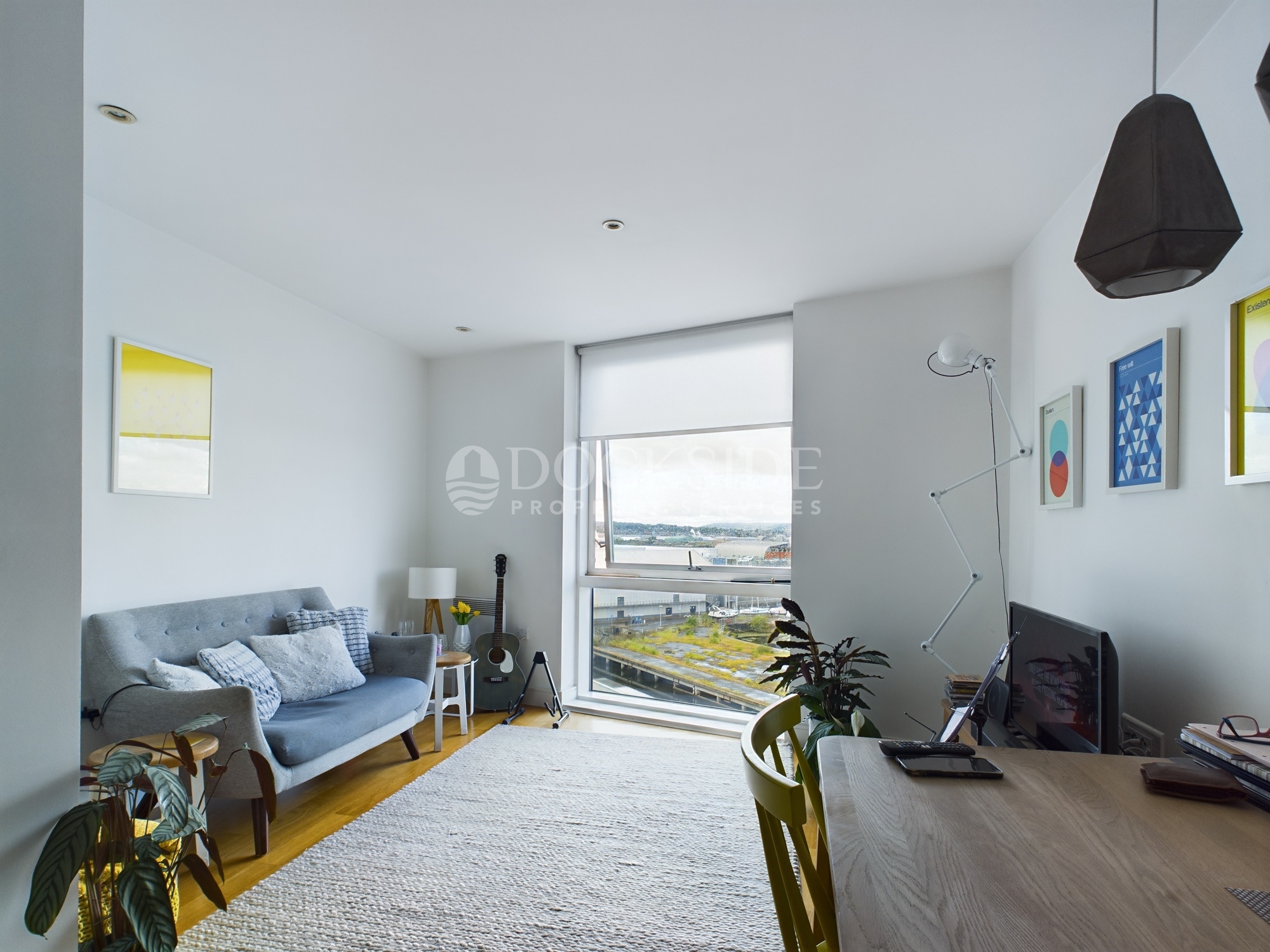 1 bed for sale in Dock Head Road, Chatham Maritime  - Property Image 1