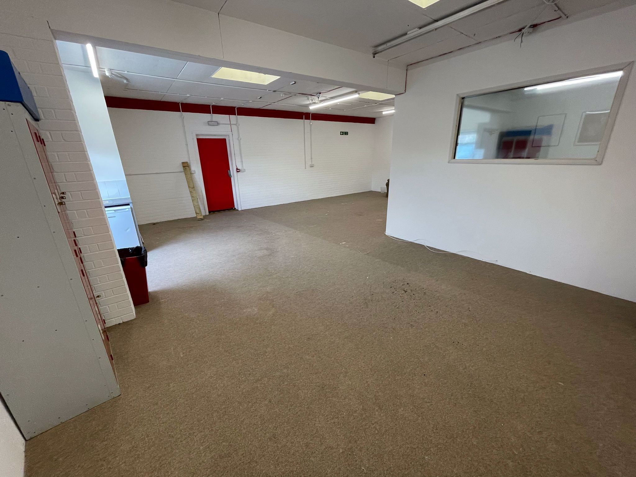 Office to rent in Sittingbourne , ME10