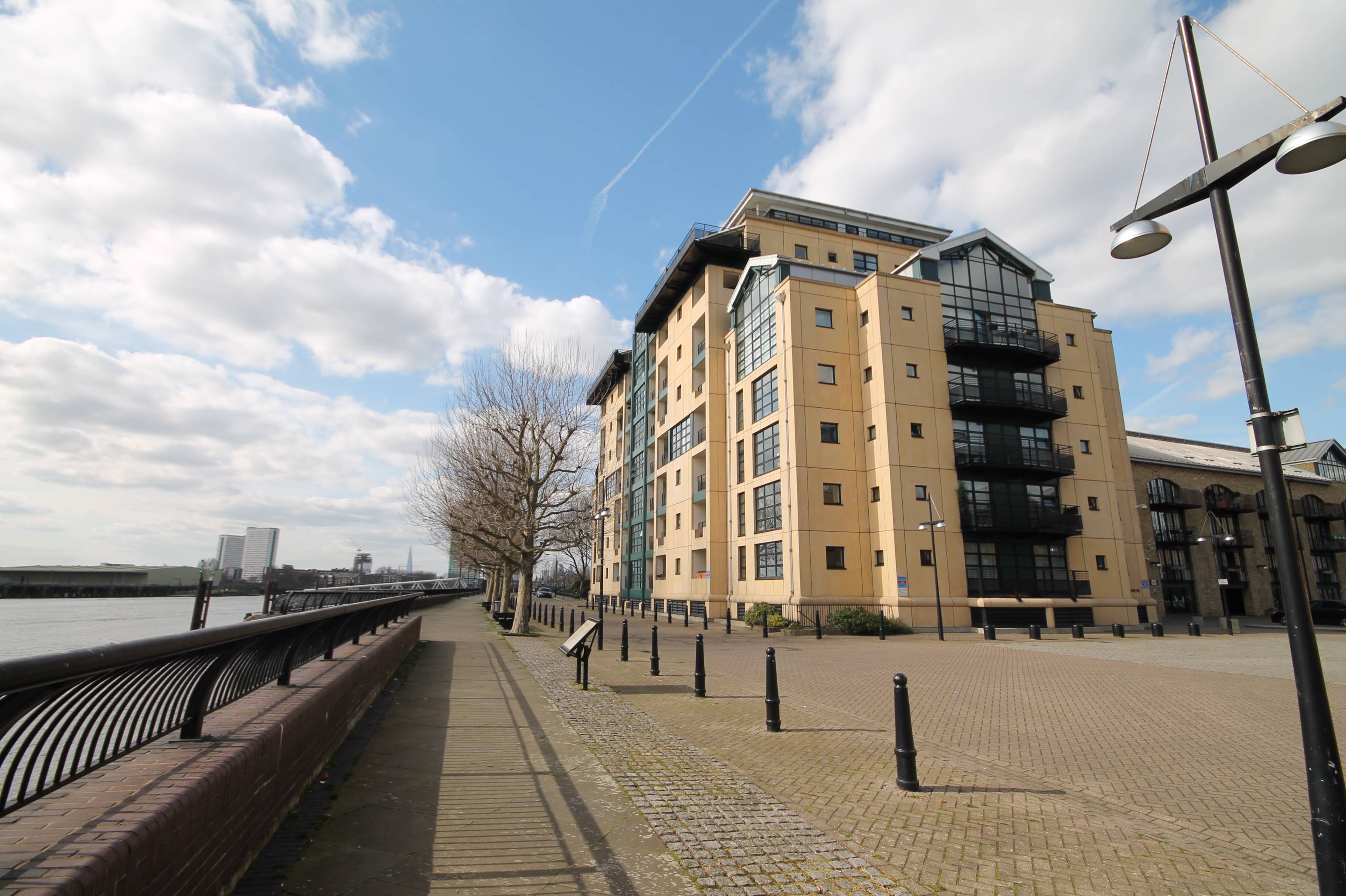 1 bed flat to rent in Burrells Wharf Square, London 6