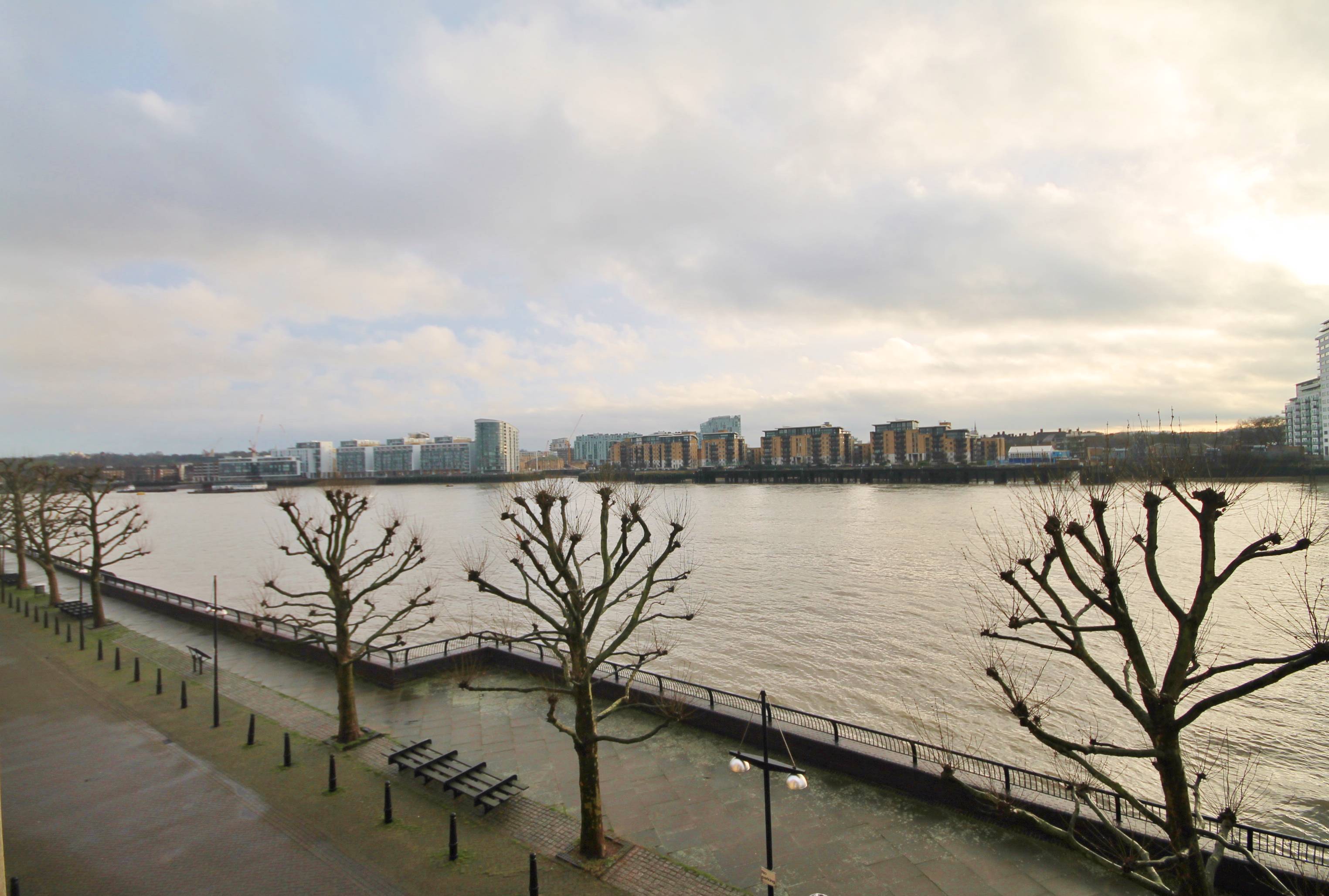 1 bed flat to rent in Burrells Wharf Square, London 11