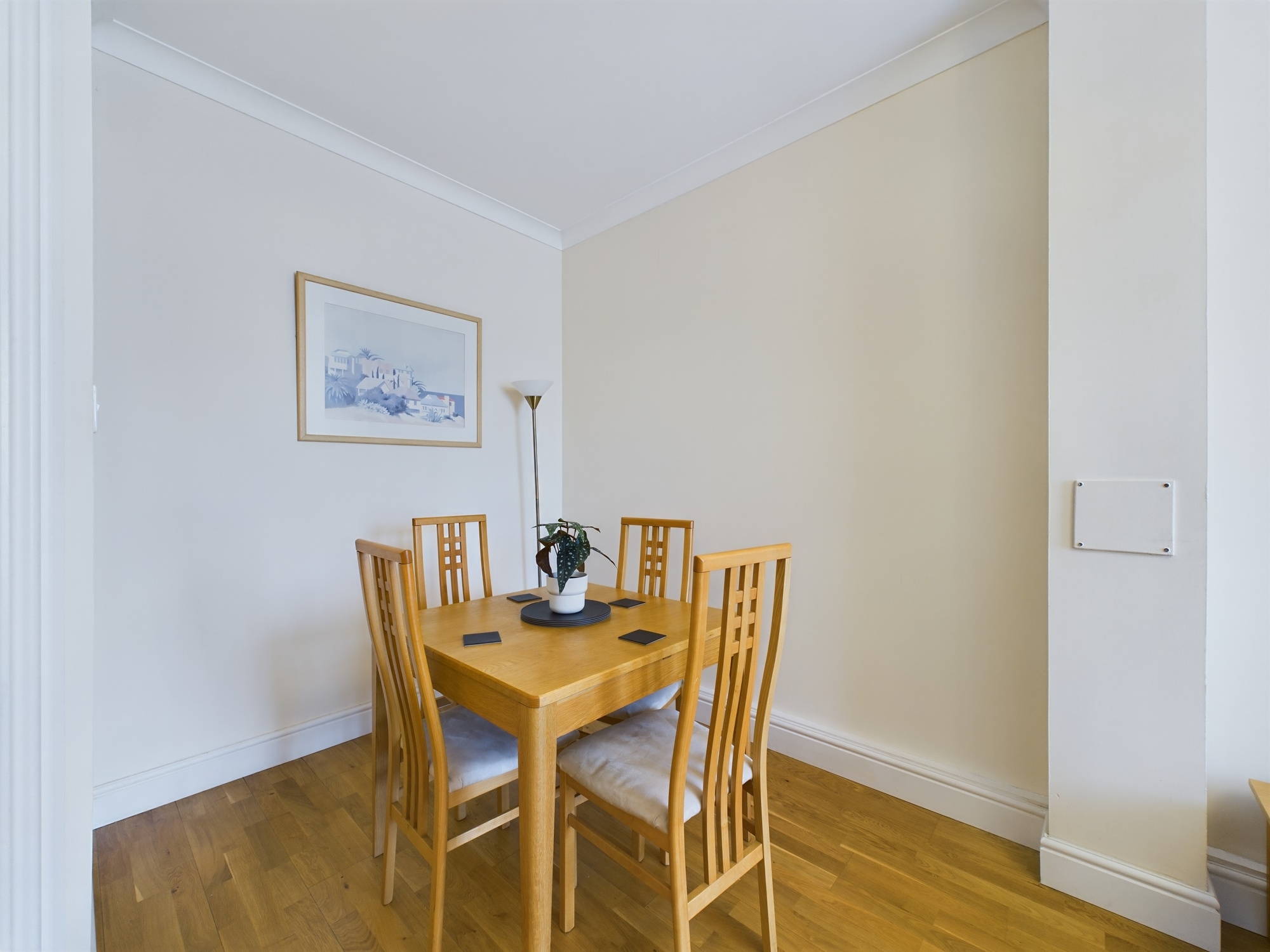 1 bed flat to rent in Slipway House, London 3