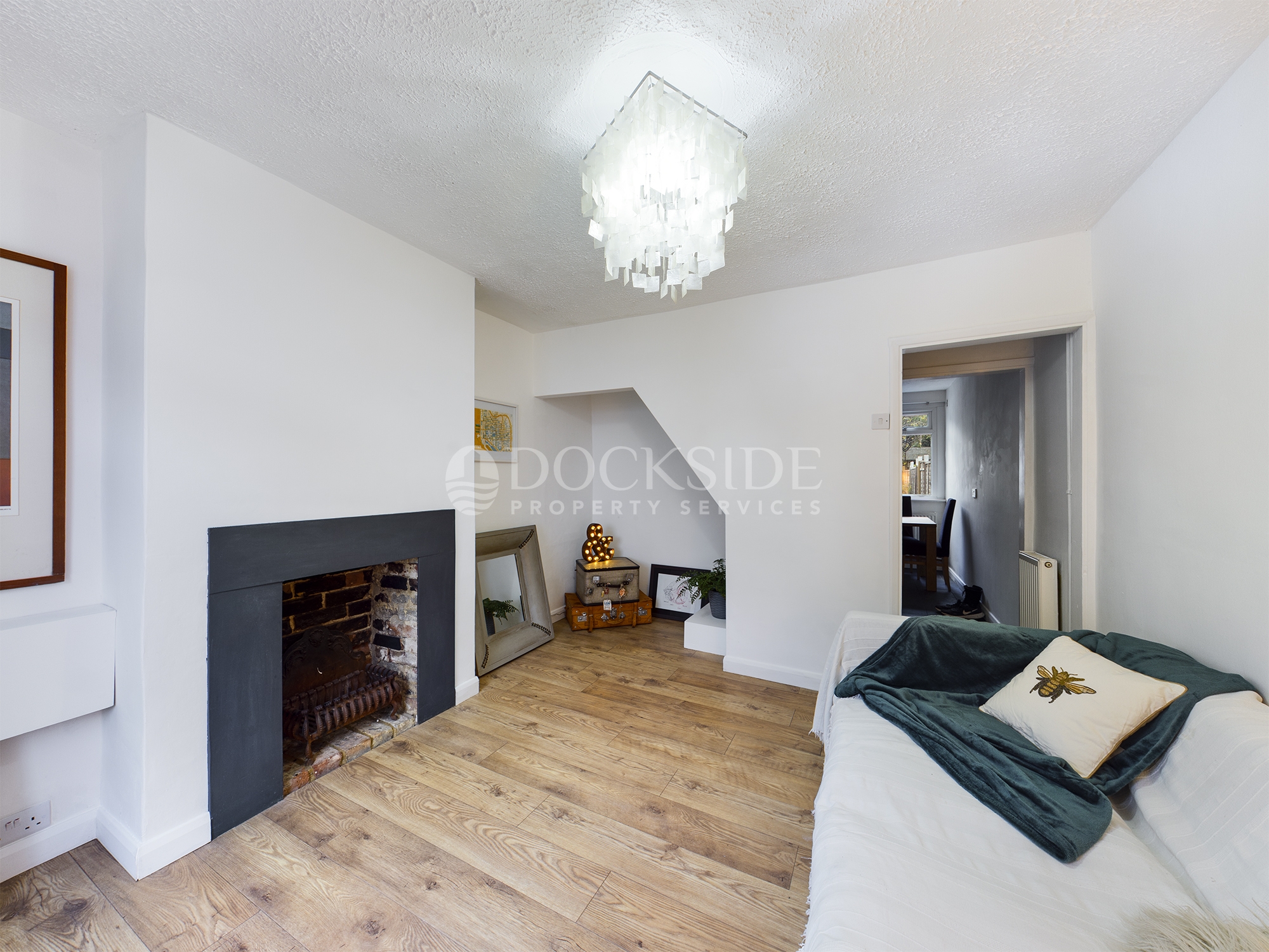 2 bed for sale in Oxford Street, Snodland  - Property Image 1