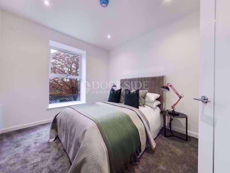 2 bed to rent in Chatham Maritime, Chatham  - Property Image 1