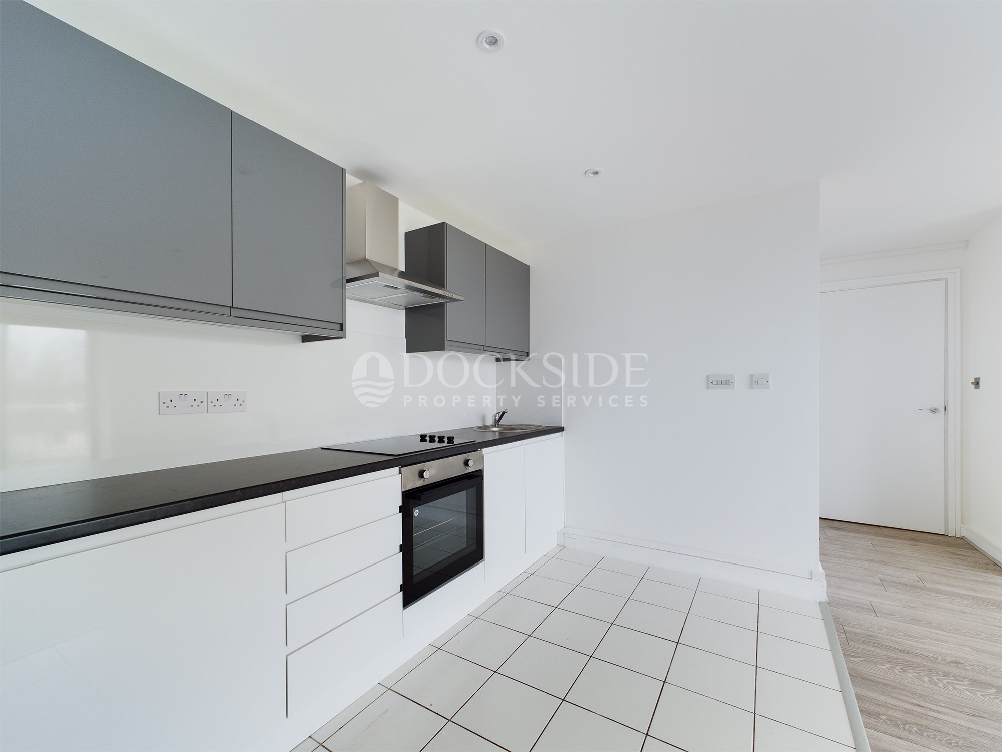 1 bed to rent in Barrier Road, Chatham  - Property Image 2