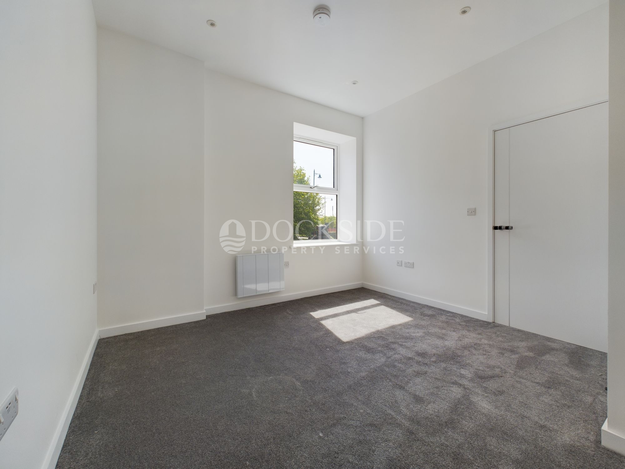 1 bed to rent in Chatham Maritime, Chatham  - Property Image 7