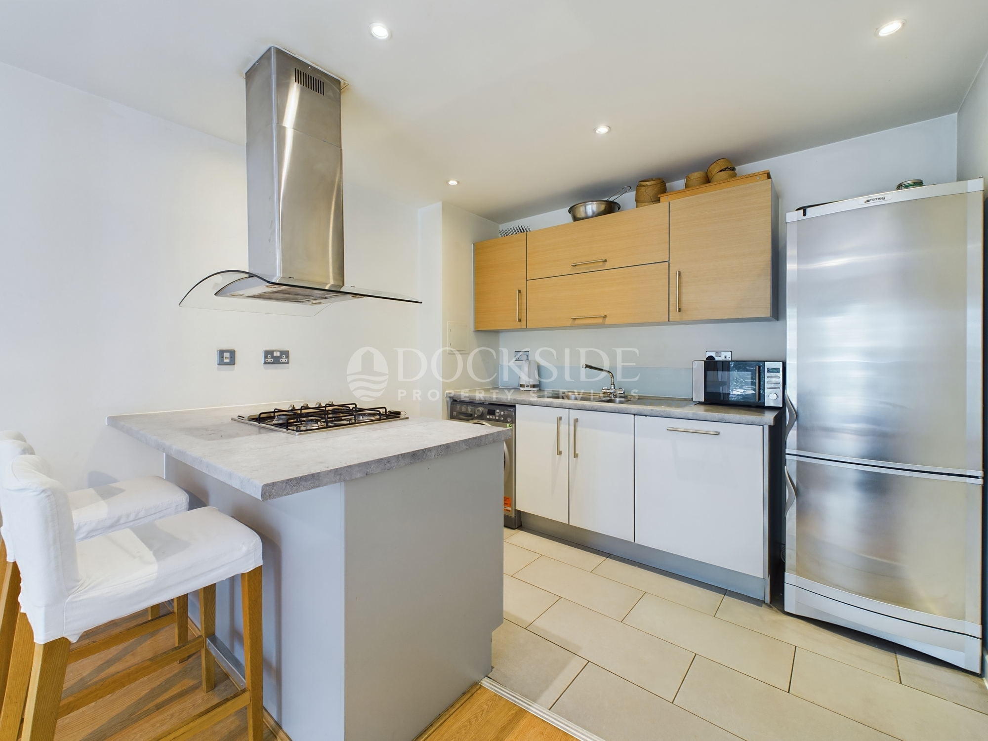 2 bed to rent in Commercial Road, London 1