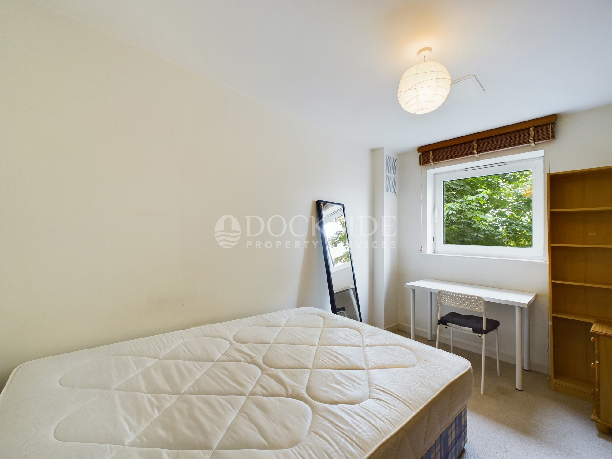 2 bed to rent in Commercial Road, London  - Property Image 4