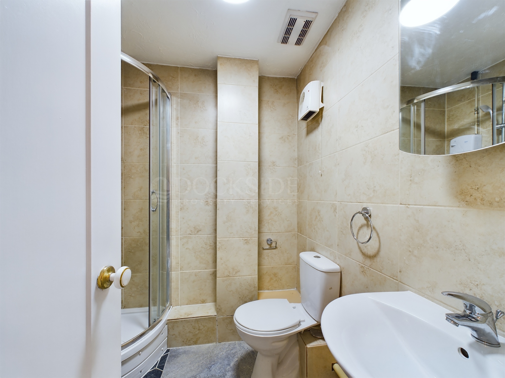 1 bed flat for sale in Whiteadder Way, London  - Property Image 3