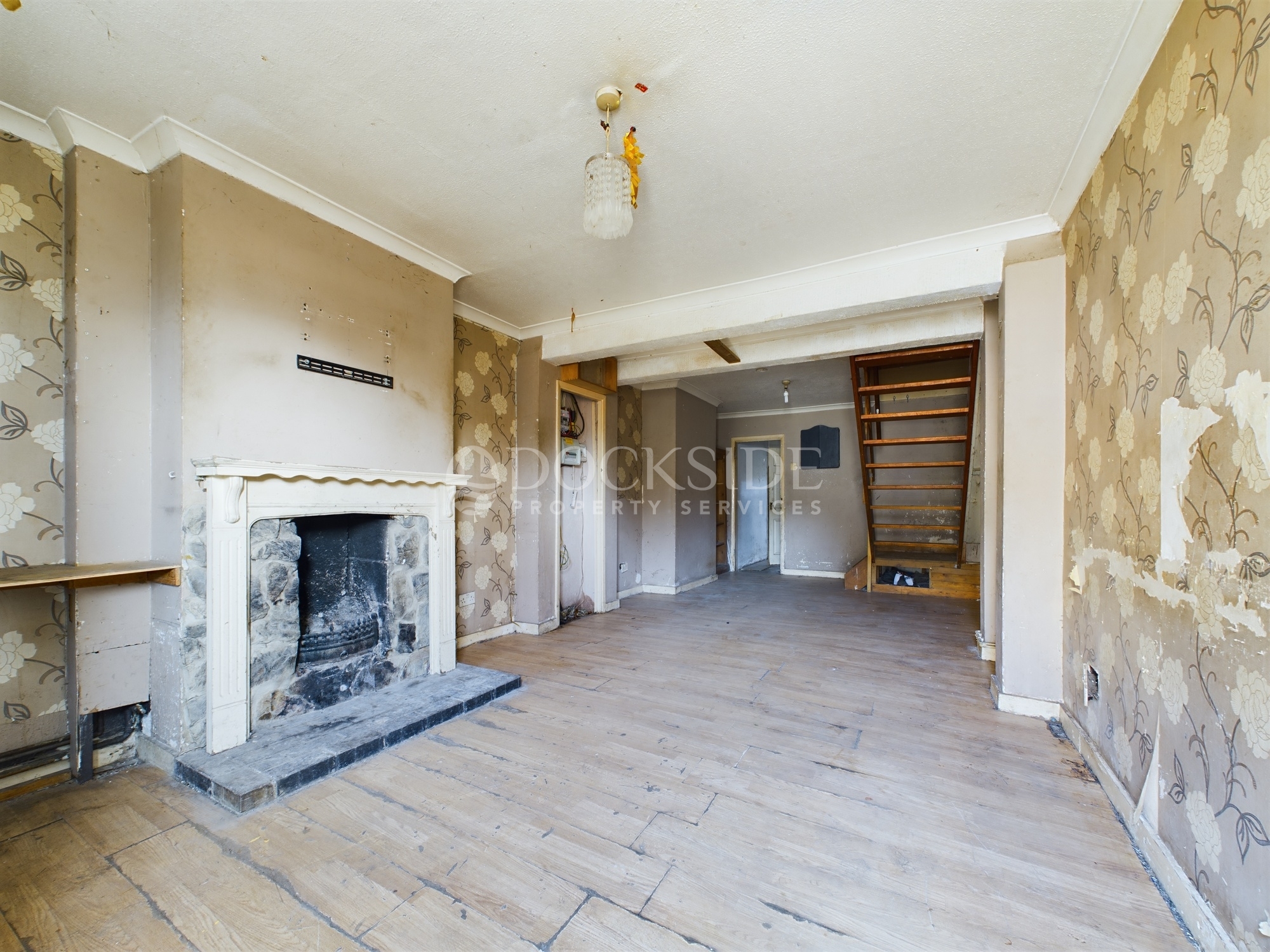 2 bed house for sale in Mayfair, Rochester - Property Image 1