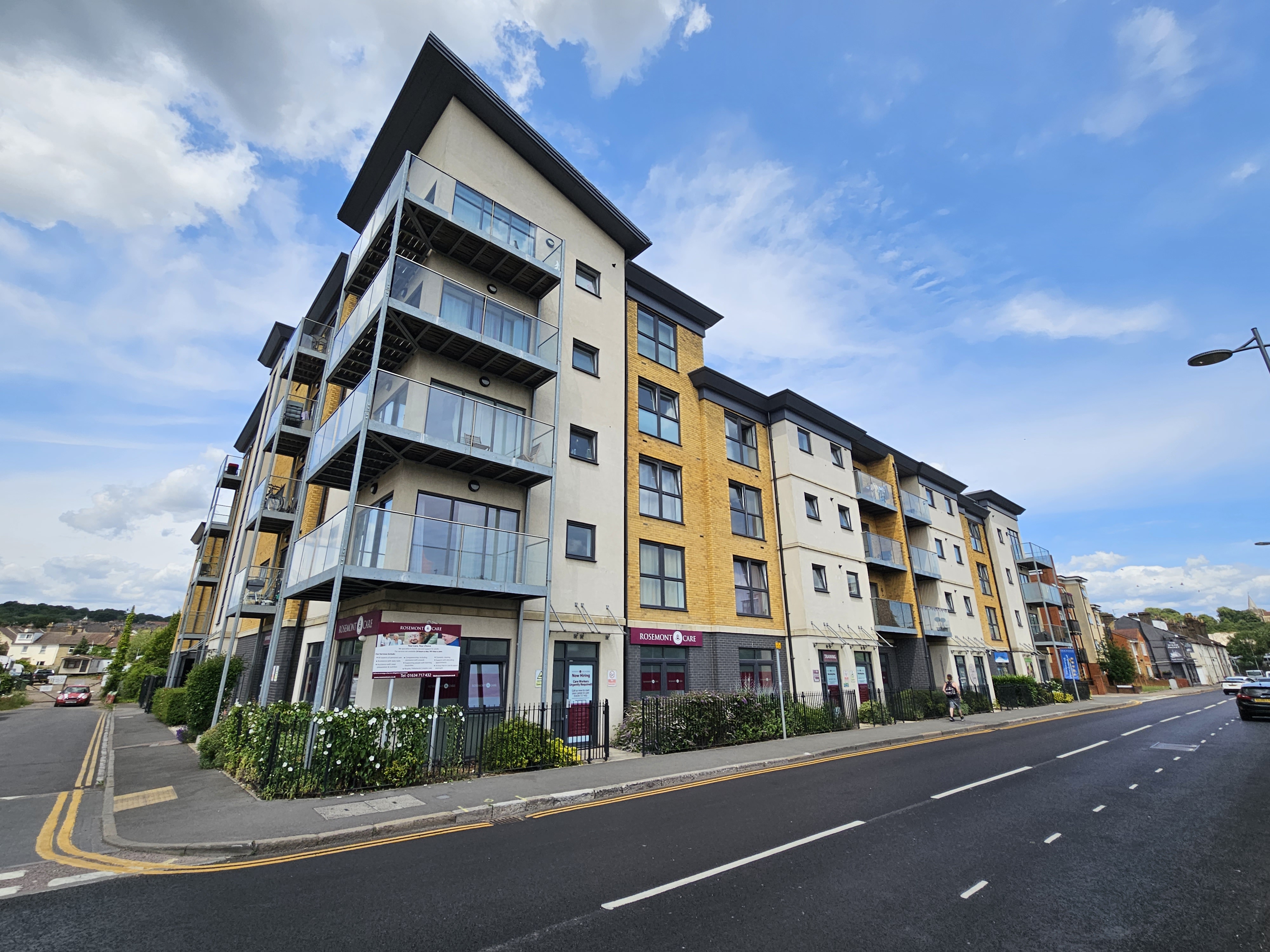 2 bed for sale in Station Road, Rochester  - Property Image 1
