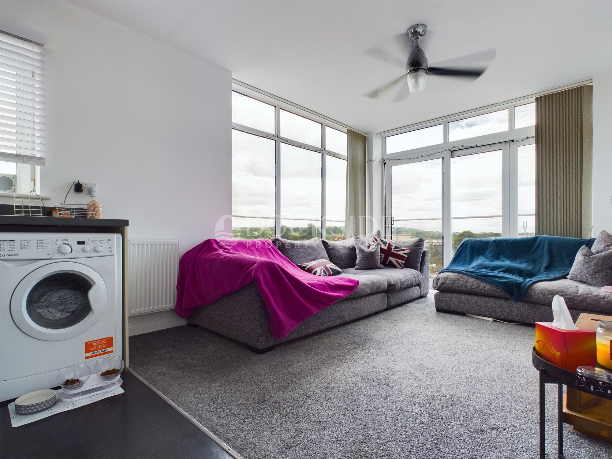 2 bed for sale in Station Road, Rochester 1