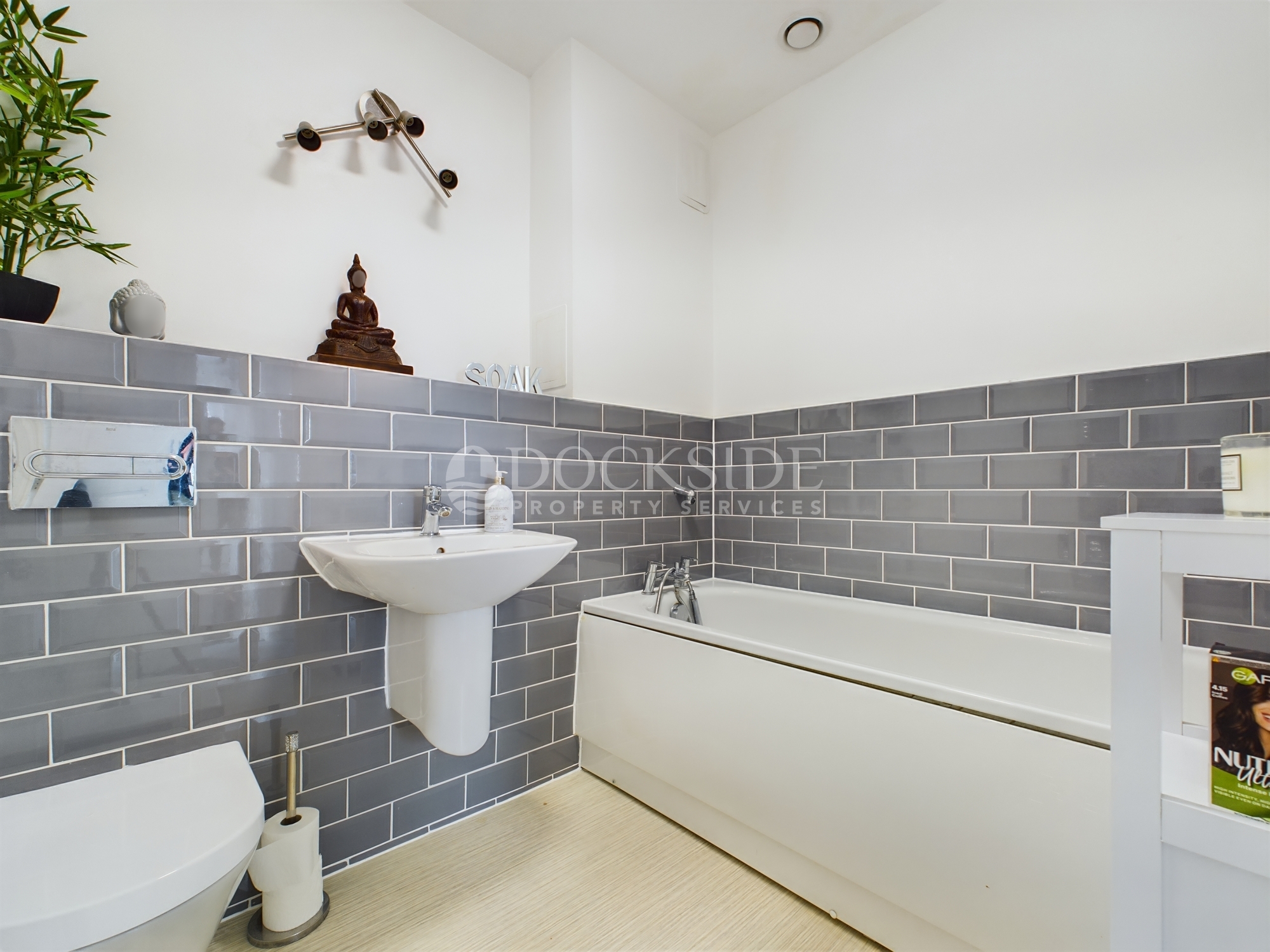 2 bed for sale in Station Road, Rochester 7