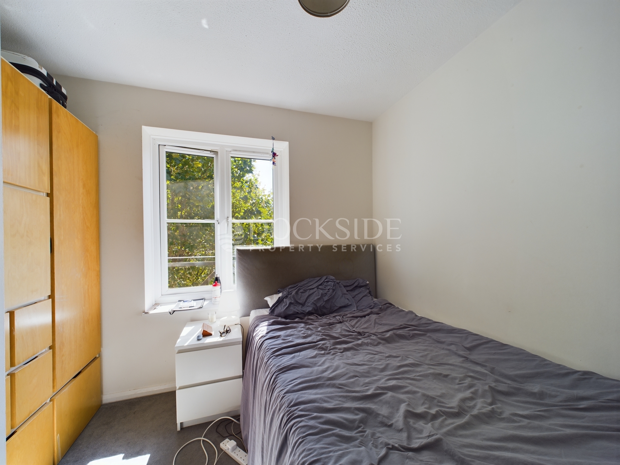 2 bed flat to rent in Stoneyard Lane, London 3