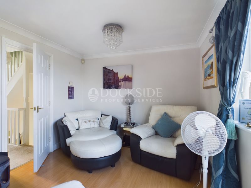 3 bed house to rent in Waterside Lane, Gillingham  - Property Image 5