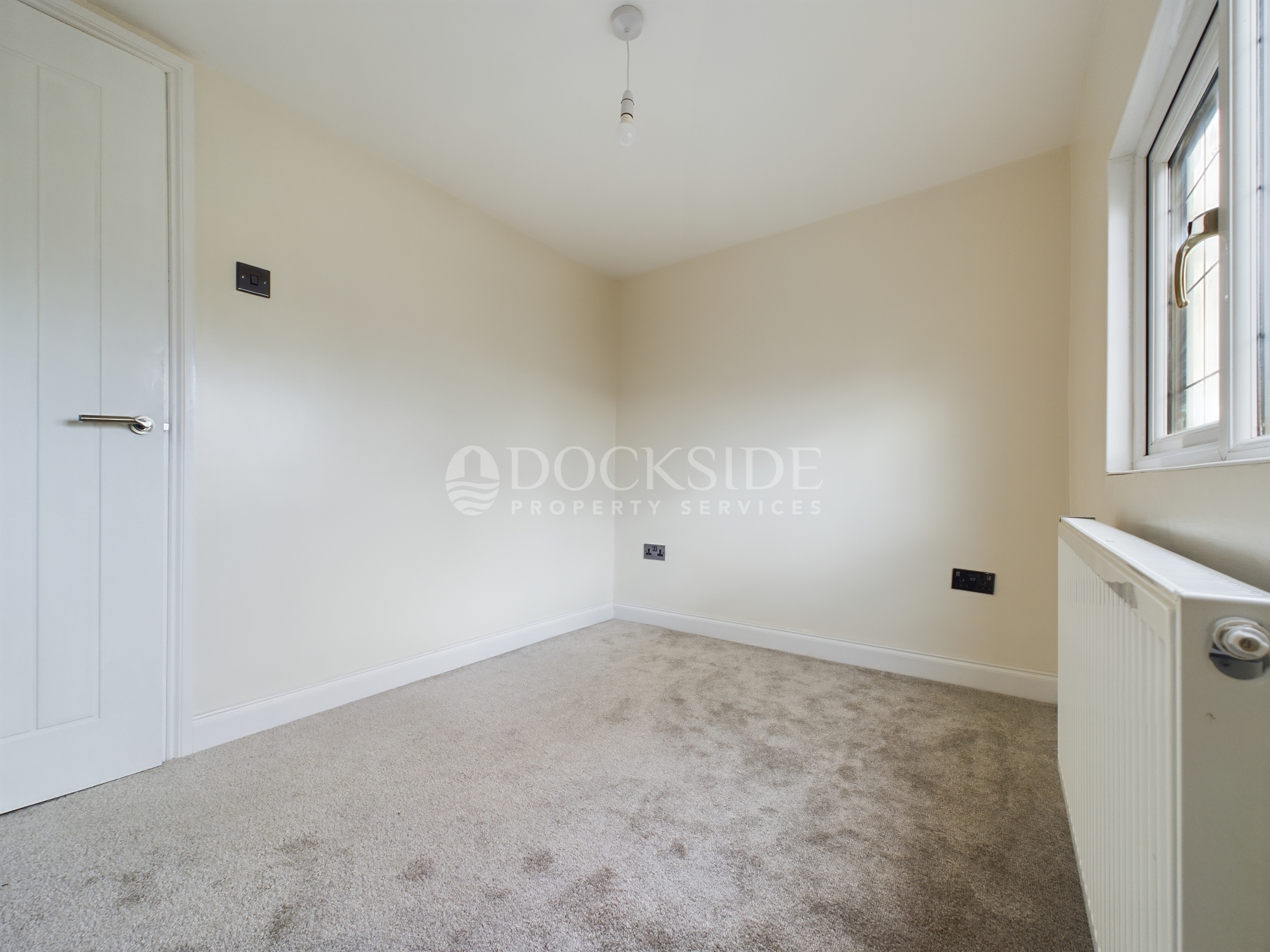 2 bed park home for sale in Kingsmead Park, Rochester 14