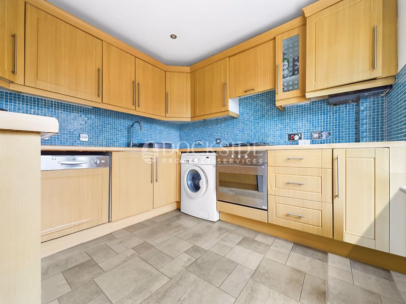 2 bed flat for sale in Barge House Road, London 2