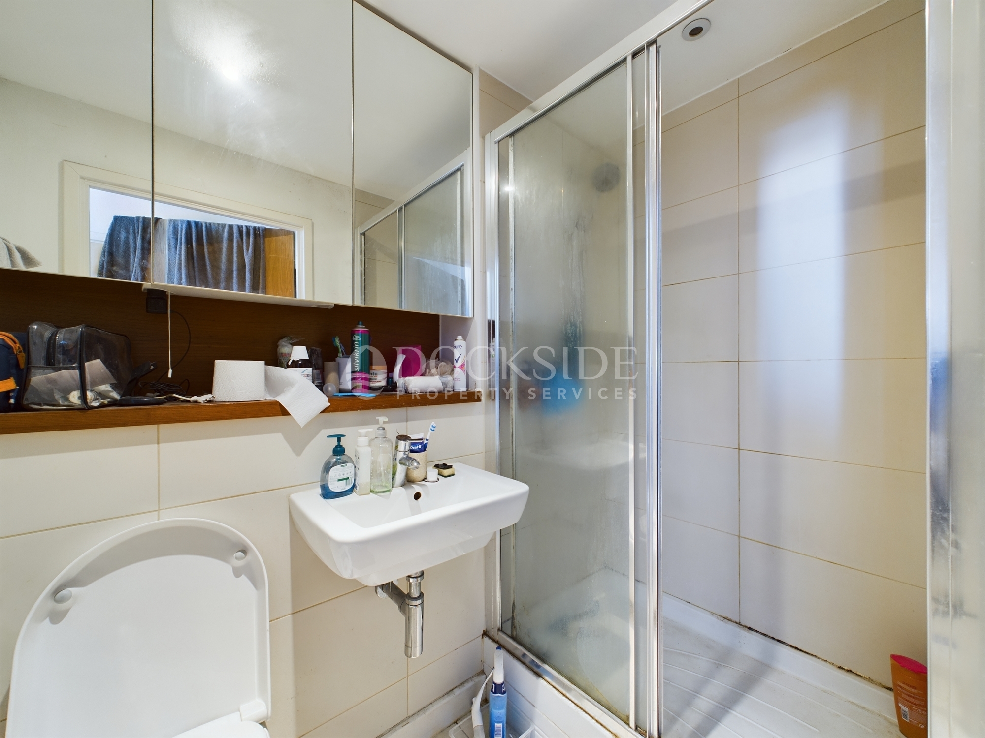 2 bed for sale in Dock Head Road, Chatham  - Property Image 7