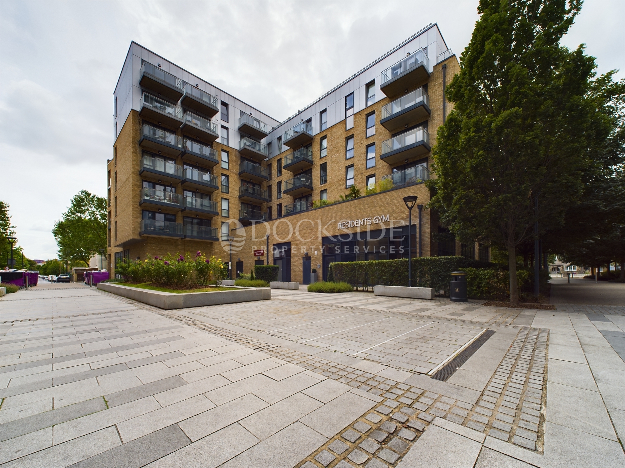 1 bed to rent in Casson Apartments, London 1
