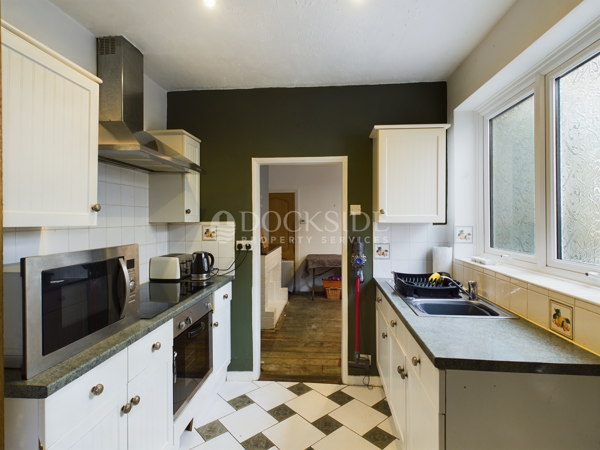3 bed house for sale in Borstal Street, Rochester  - Property Image 3