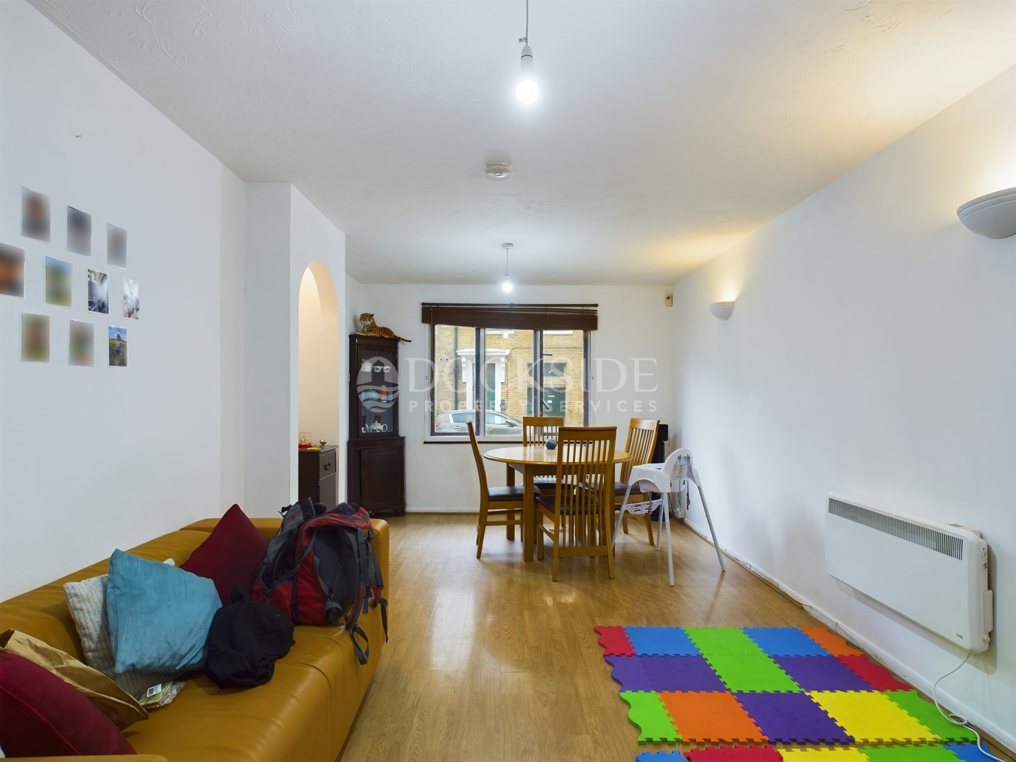 2 bed flat to rent in Tyndale Court, London, E14 