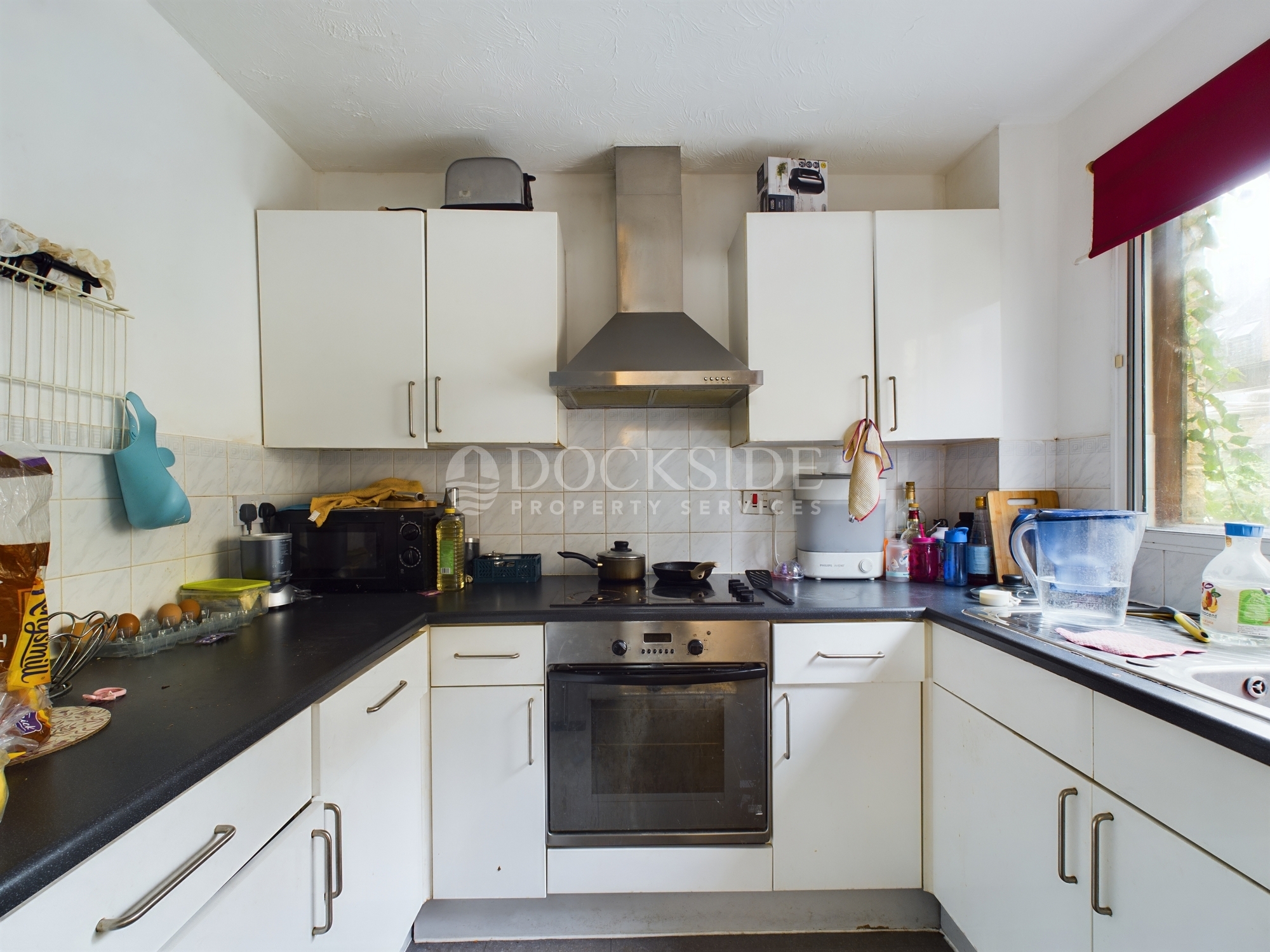 2 bed flat to rent in Tyndale Court, London  - Property Image 2