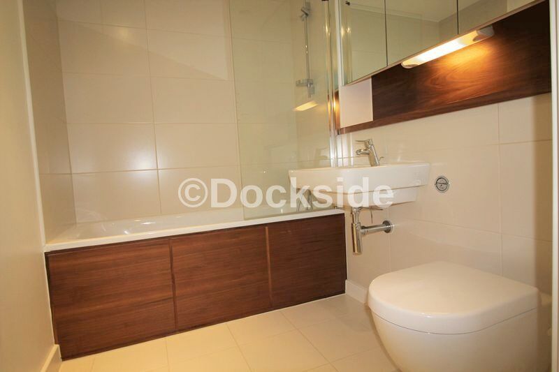 2 bed for sale in Dock Head Road, Chatham Maritime  - Property Image 3