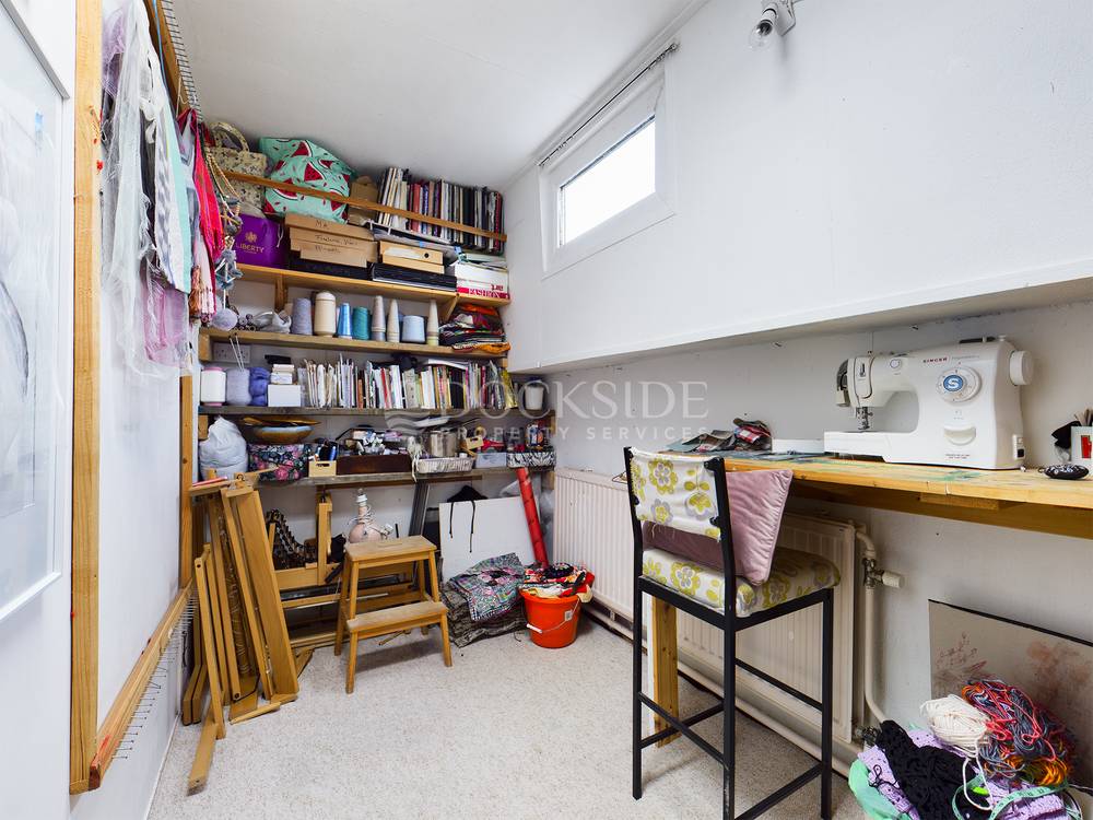 5 bed house boat for sale in Station Road, Rochester  - Property Image 5