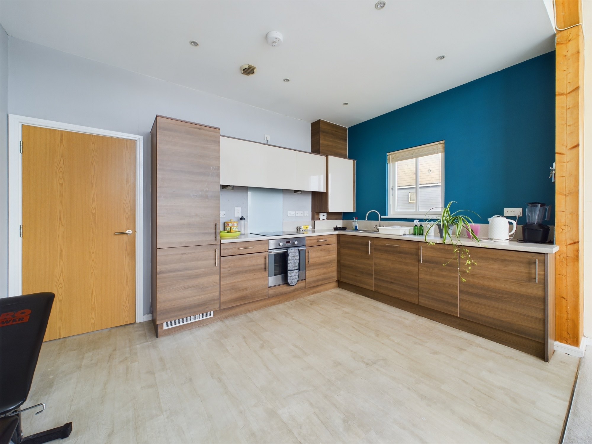 2 bed for sale in Rivermead, Chatham  - Property Image 3