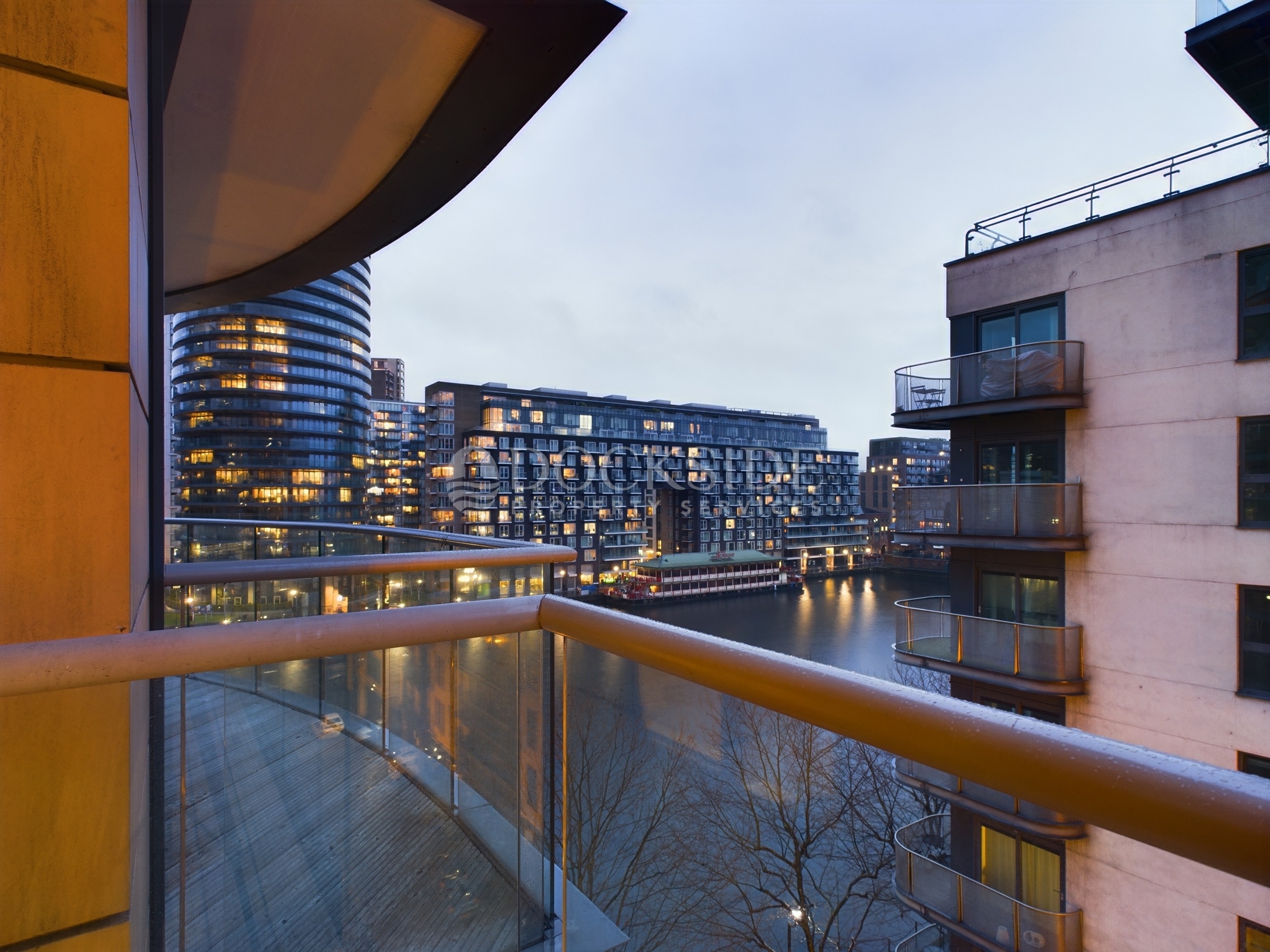 1 bed for sale in Millharbour, London, E14 