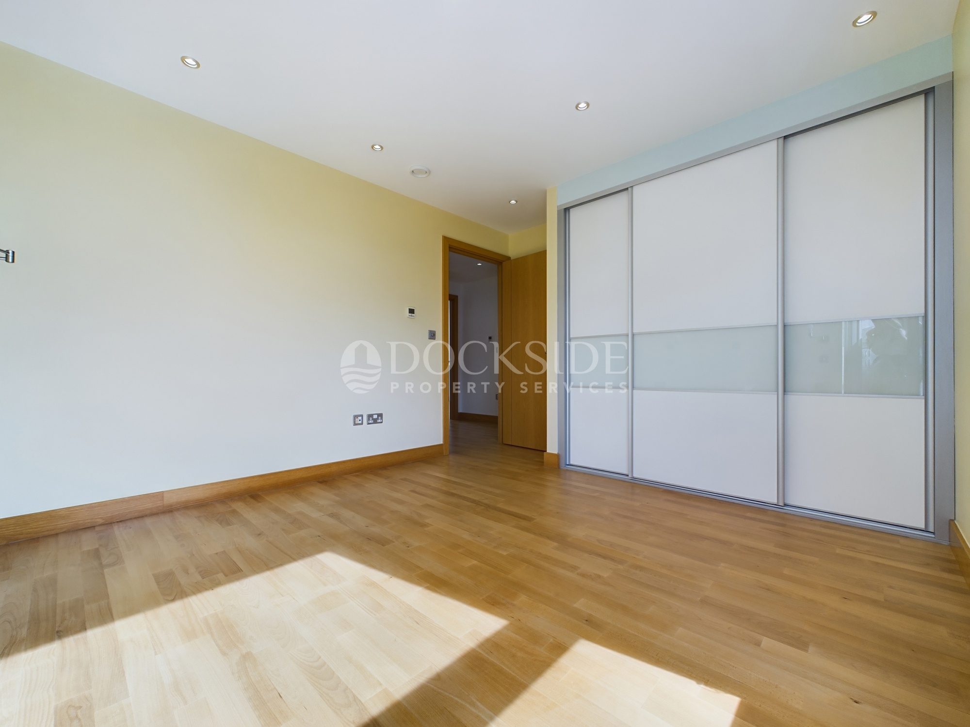 5 bed to rent in Pier Road, Gillingham  - Property Image 7