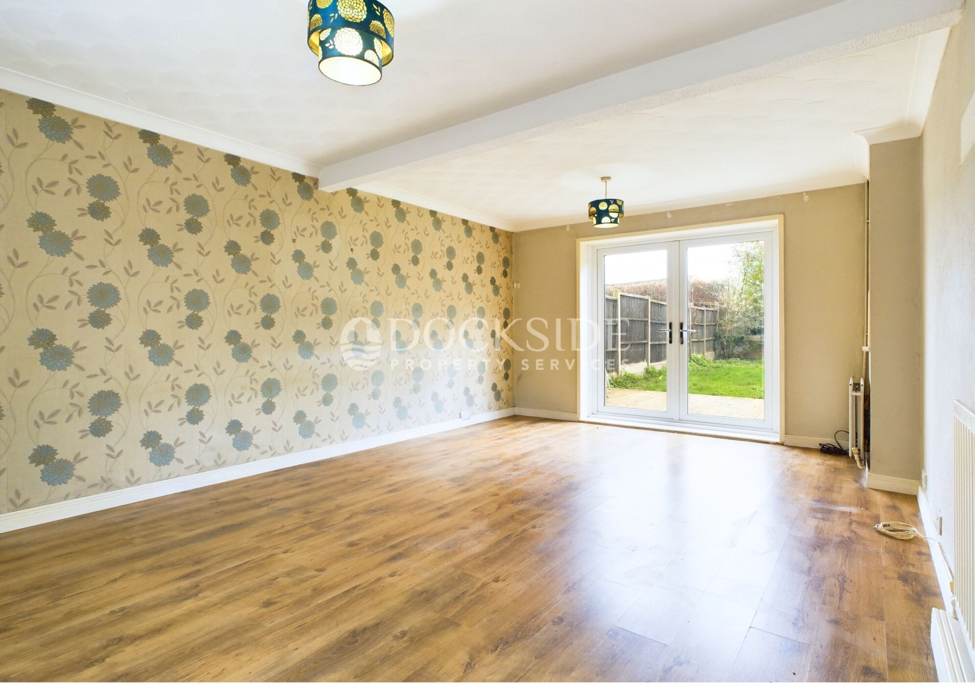 3 bed house to rent in Sycamore Road, Rochester - Property Image 1
