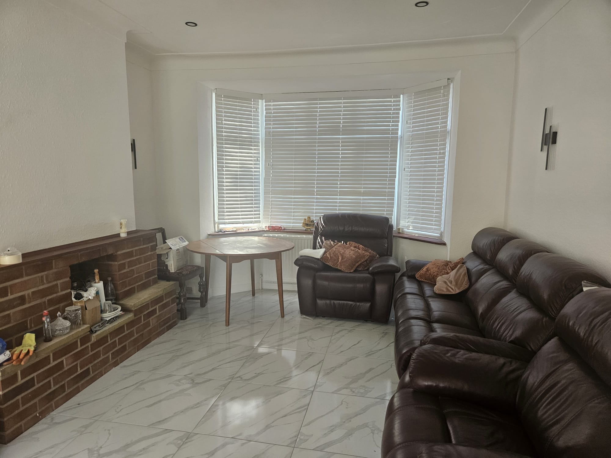 3 bed house to rent in Gantshill Crescent, Ilford, IG2 