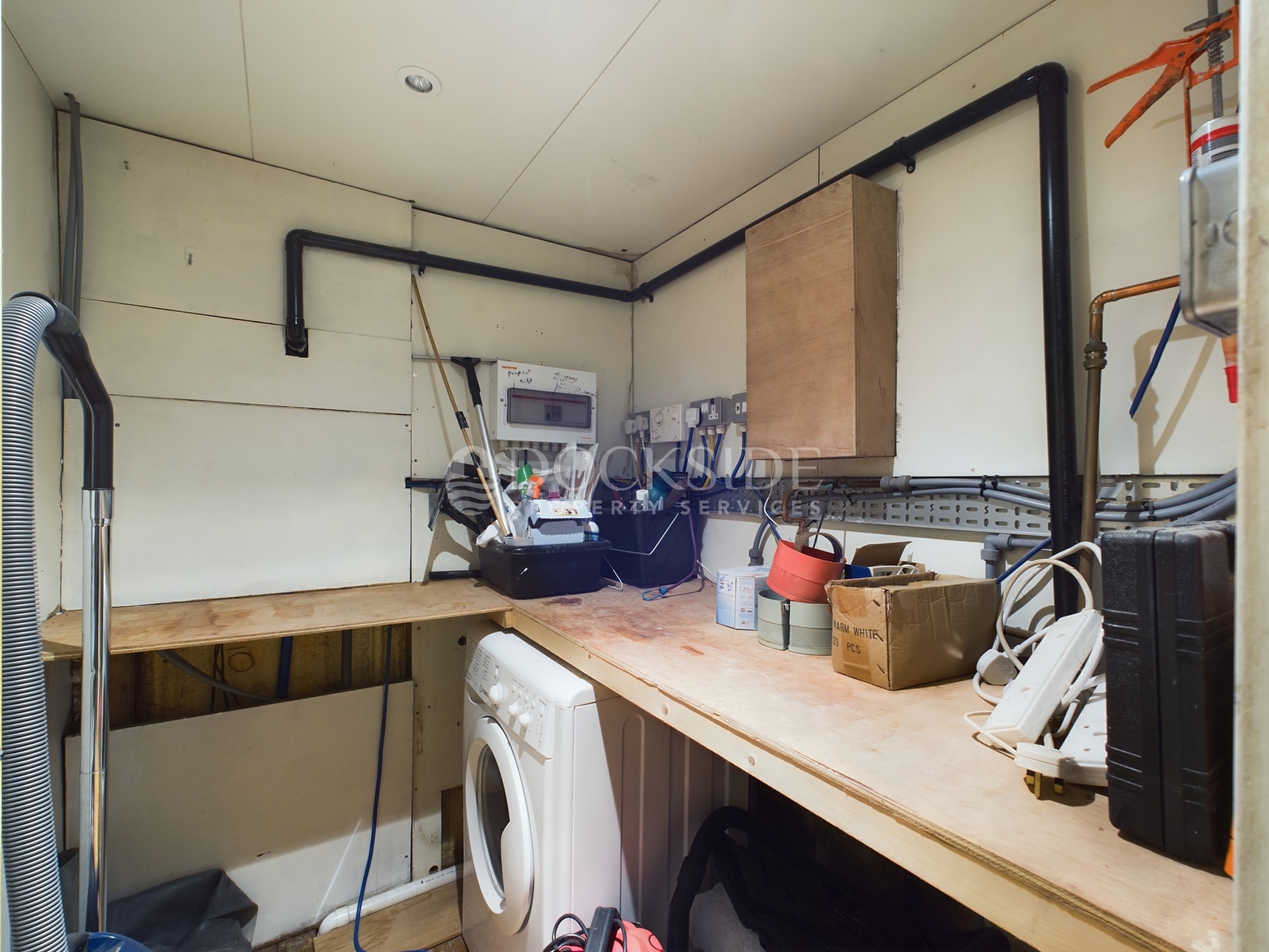 2 bed house boat for sale in Knight Road, Rochester  - Property Image 12