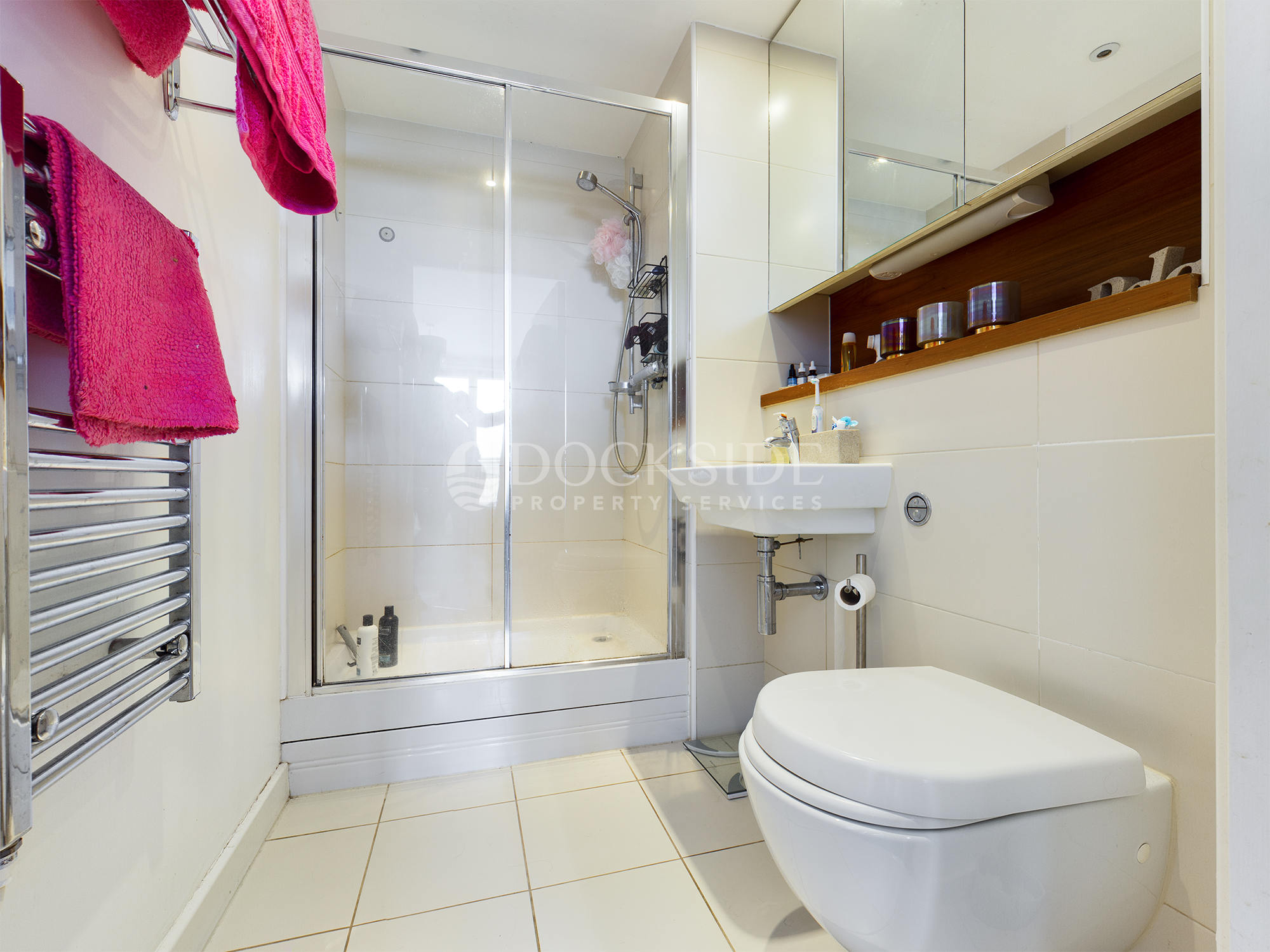 2 bed for sale in Dock Head Road, Chatham  - Property Image 4