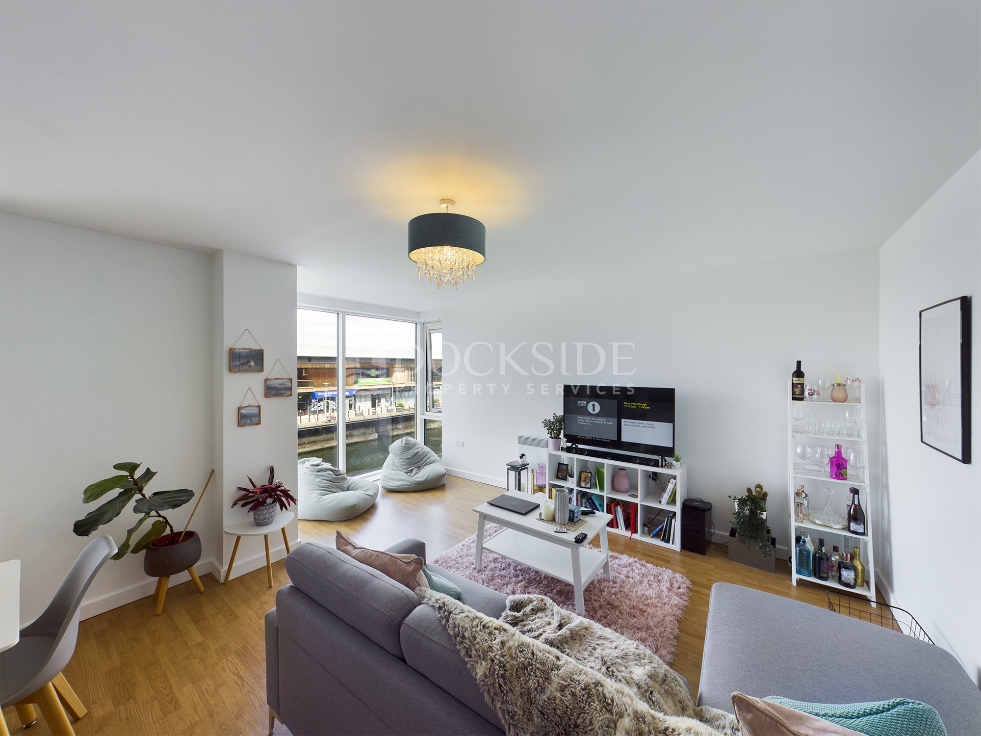 2 bed for sale in Dock Head Road, Chatham  - Property Image 7