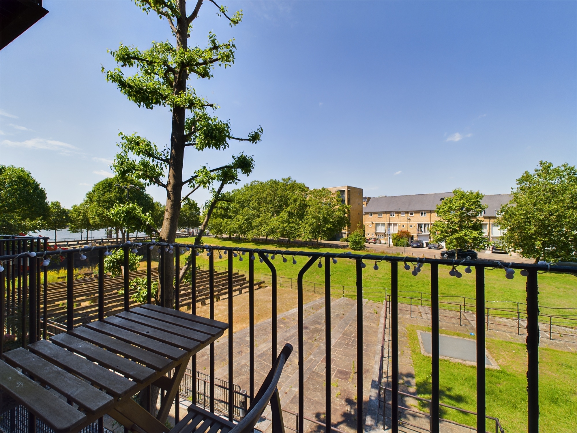 1 bed flat to rent in Slipway House, London  - Property Image 6