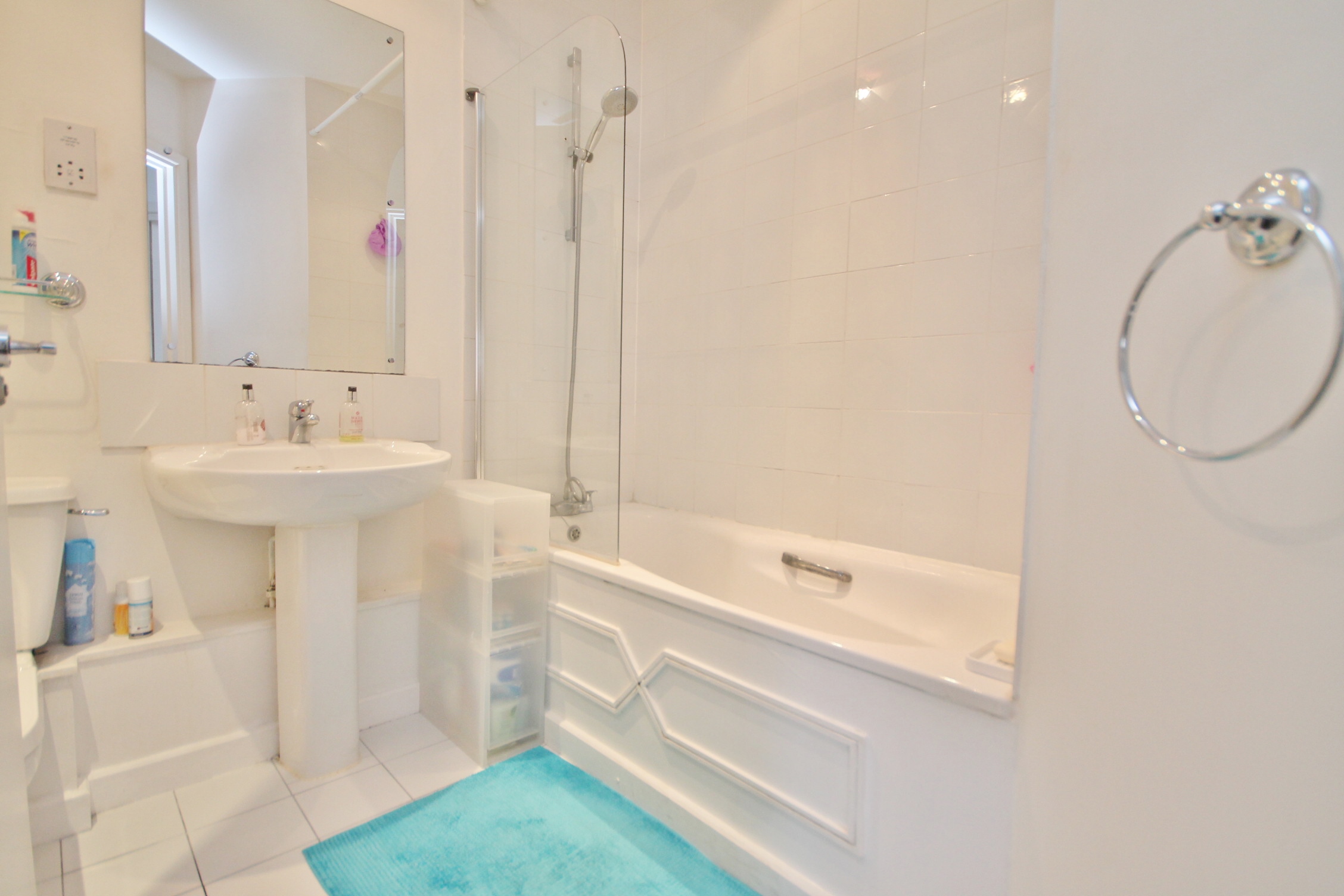 2 bed flat to rent in Westferry Road, London  - Property Image 5