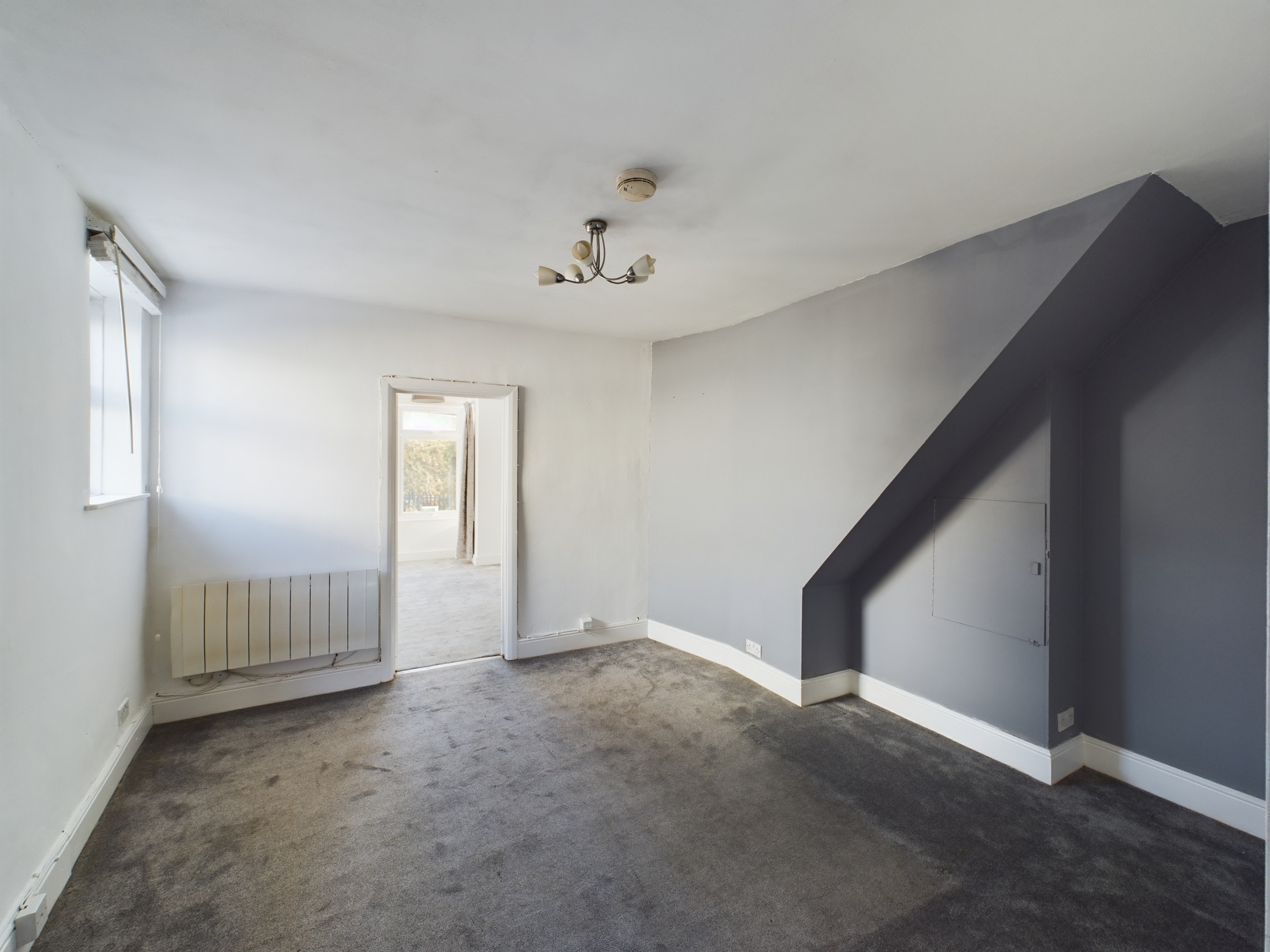 1 bed flat for sale in Cliffe Road, Rochester 3