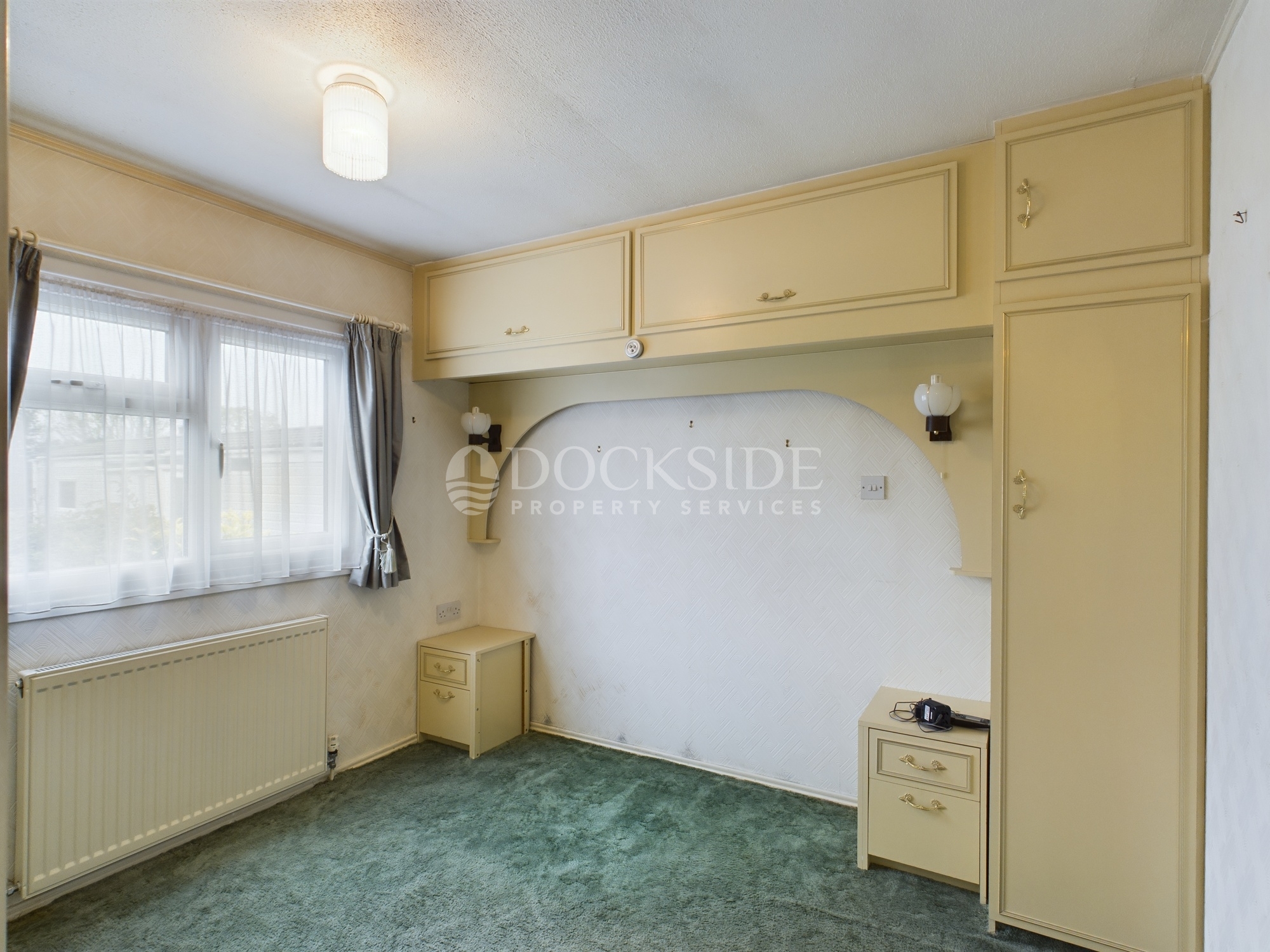 2 bed for sale in Kingsmead Park, Rochester 4