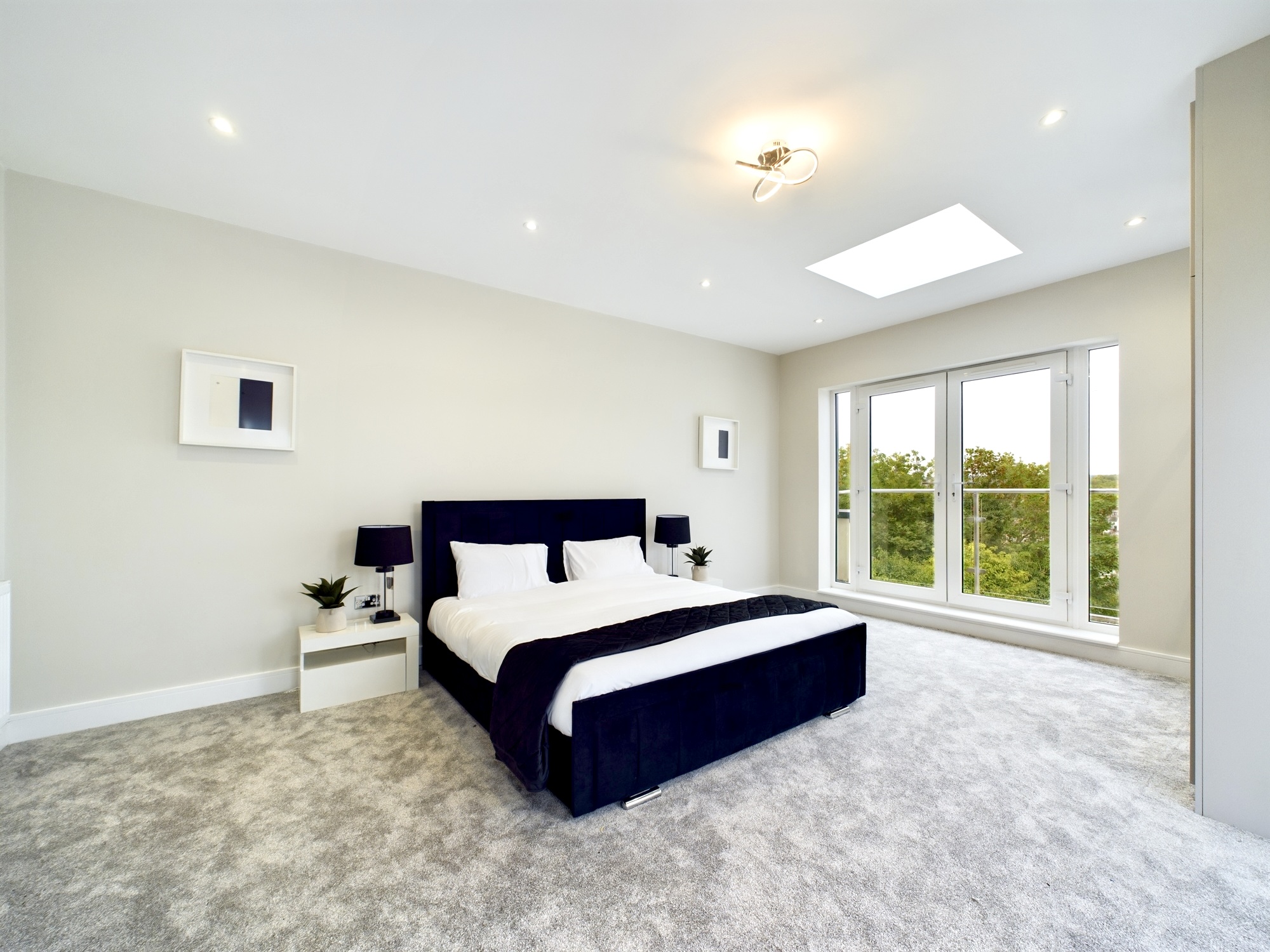 4 bed for sale in Upper Luton Road, Chatham  - Property Image 17