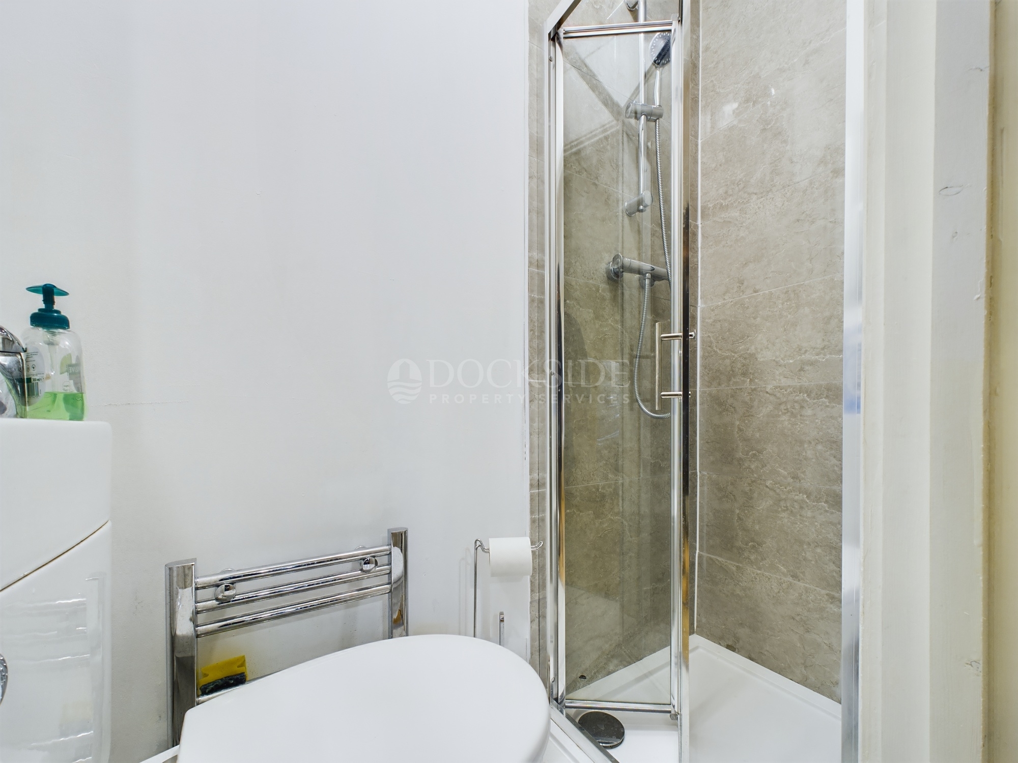 4 bed house for sale in Randolph Approach, London  - Property Image 8