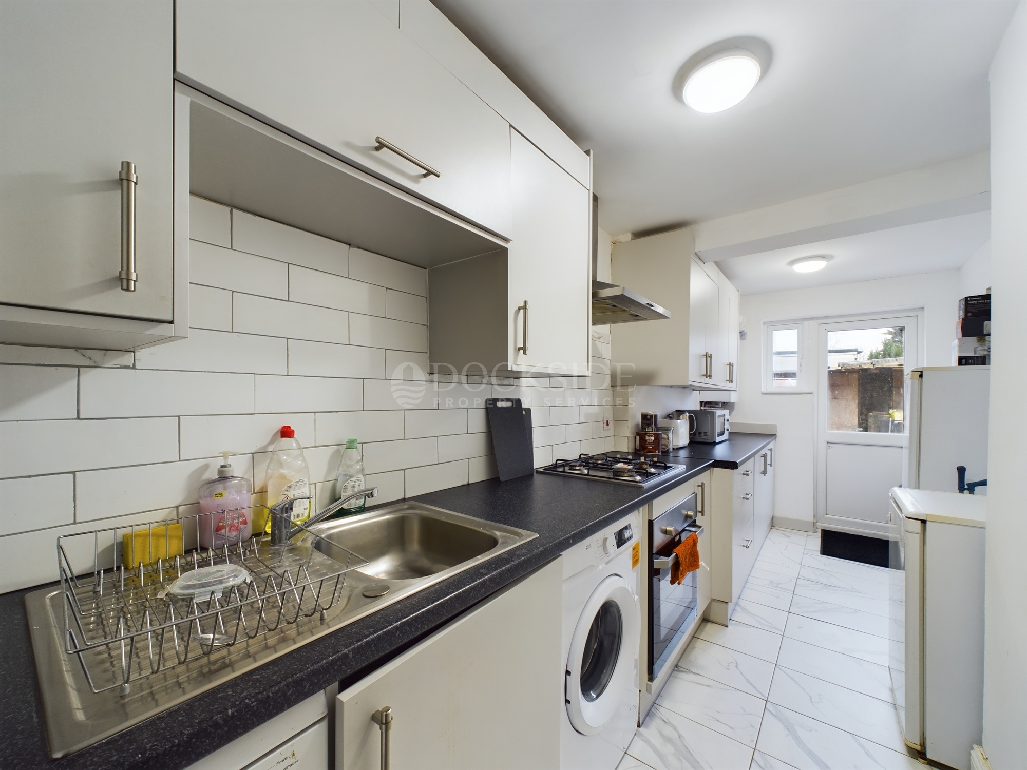 4 bed house for sale in Randolph Approach, London  - Property Image 9