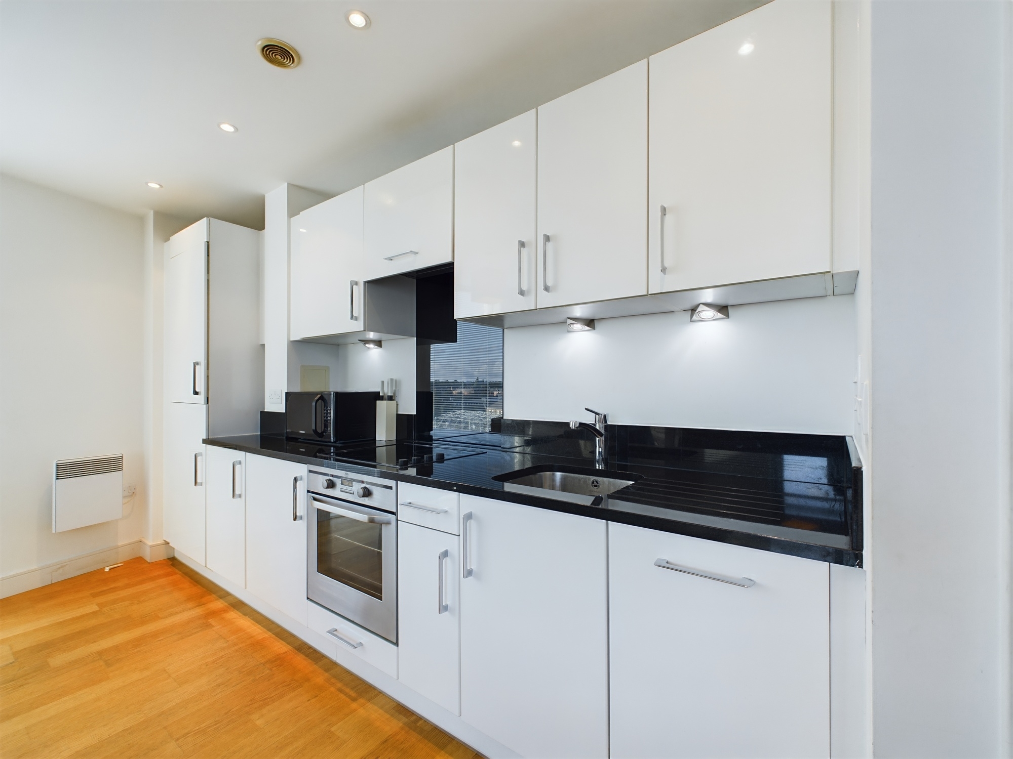 2 bed for sale in Dock Head Road, Chatham 0