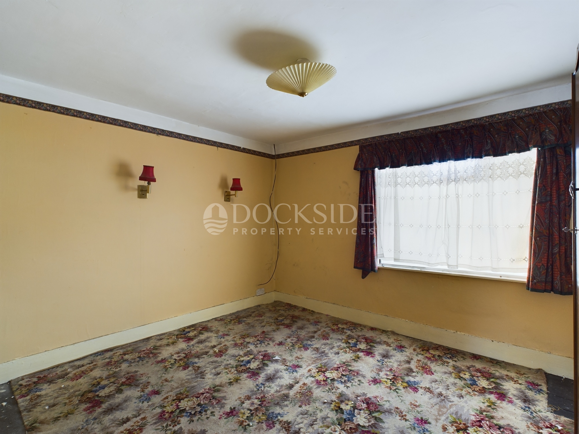 2 bed house for sale in Castle Street, Rochester  - Property Image 4