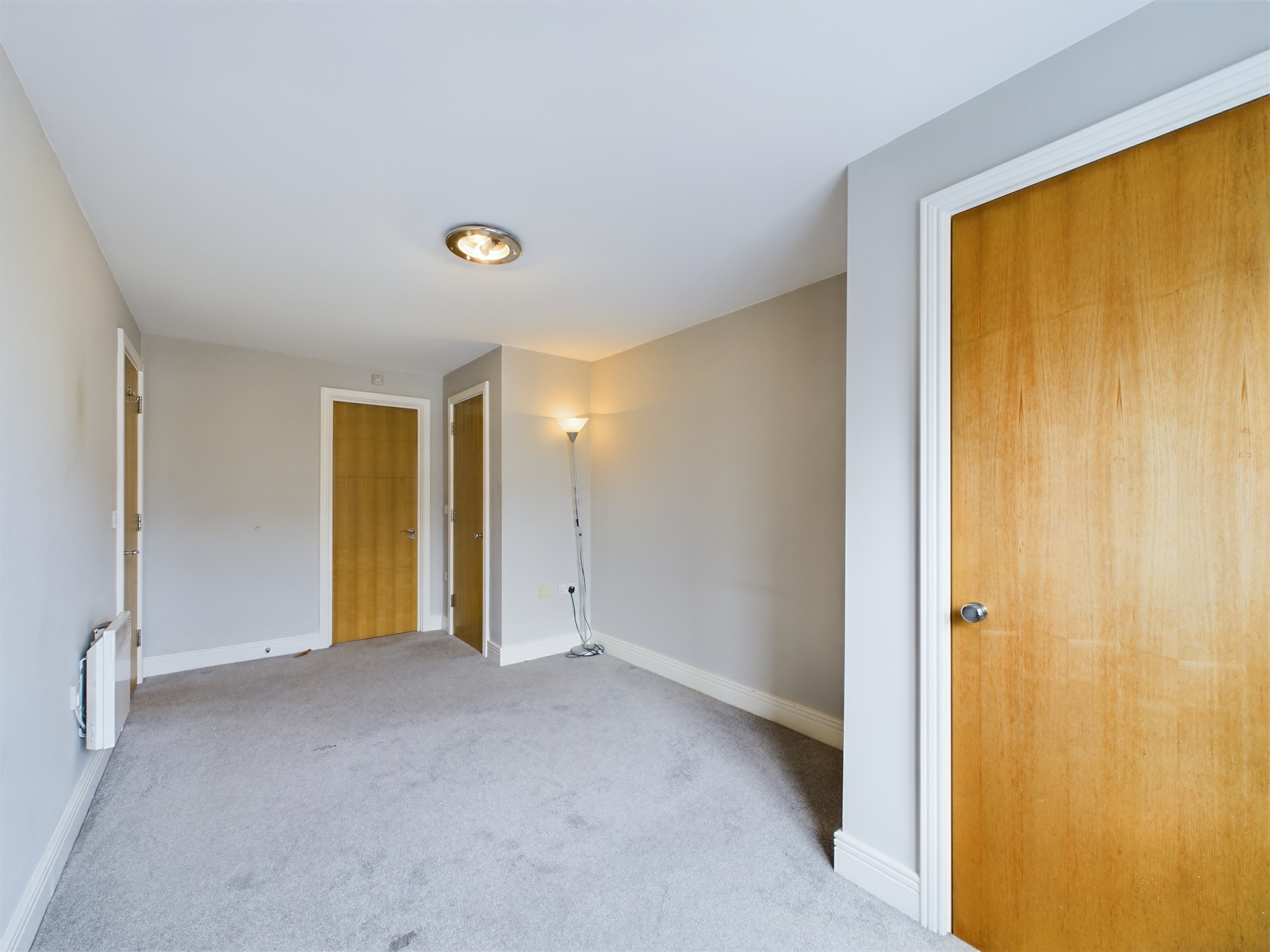 2 bed to rent in St. Davids Square, London  - Property Image 8